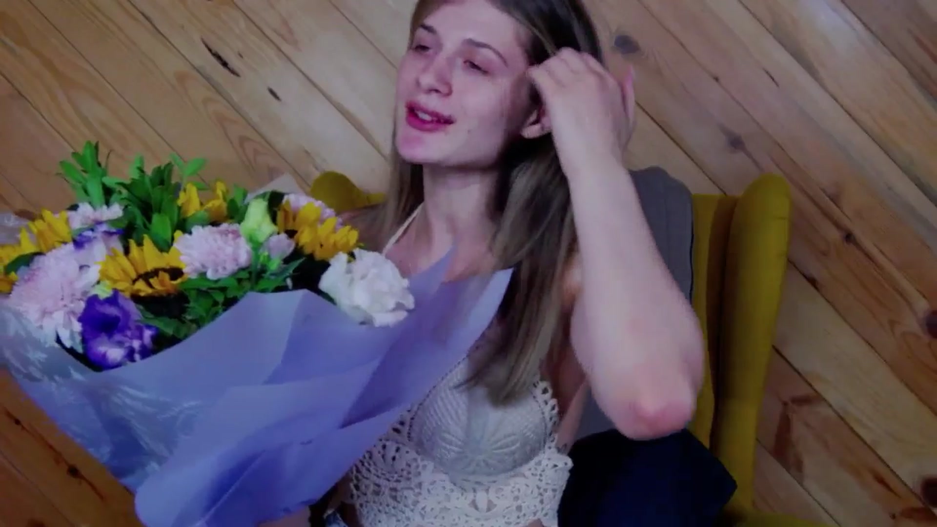 Gallery image thumbnail from Miss_L's myfreecams stream on, 11/08/2025, 18:50 image 16 of 20