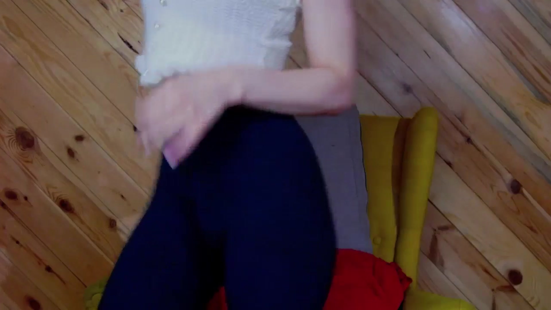 Gallery image thumbnail from Miss_L's myfreecams stream on, 11/09/2025, 20:48 image 6 of 20