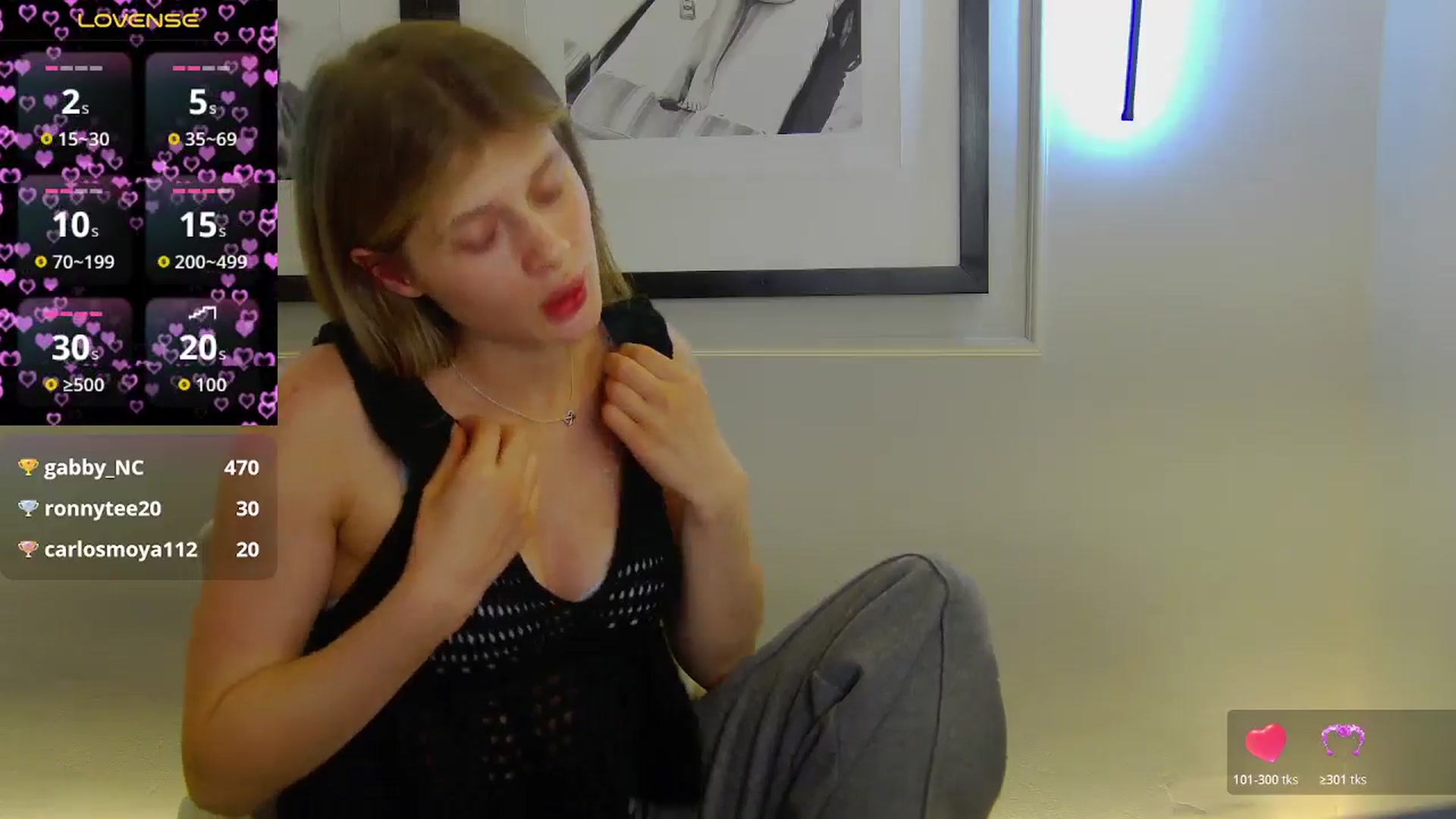 Gallery image thumbnail from Miss_L's myfreecams stream on, 11/24/2025, 19:31 image 17 of 20