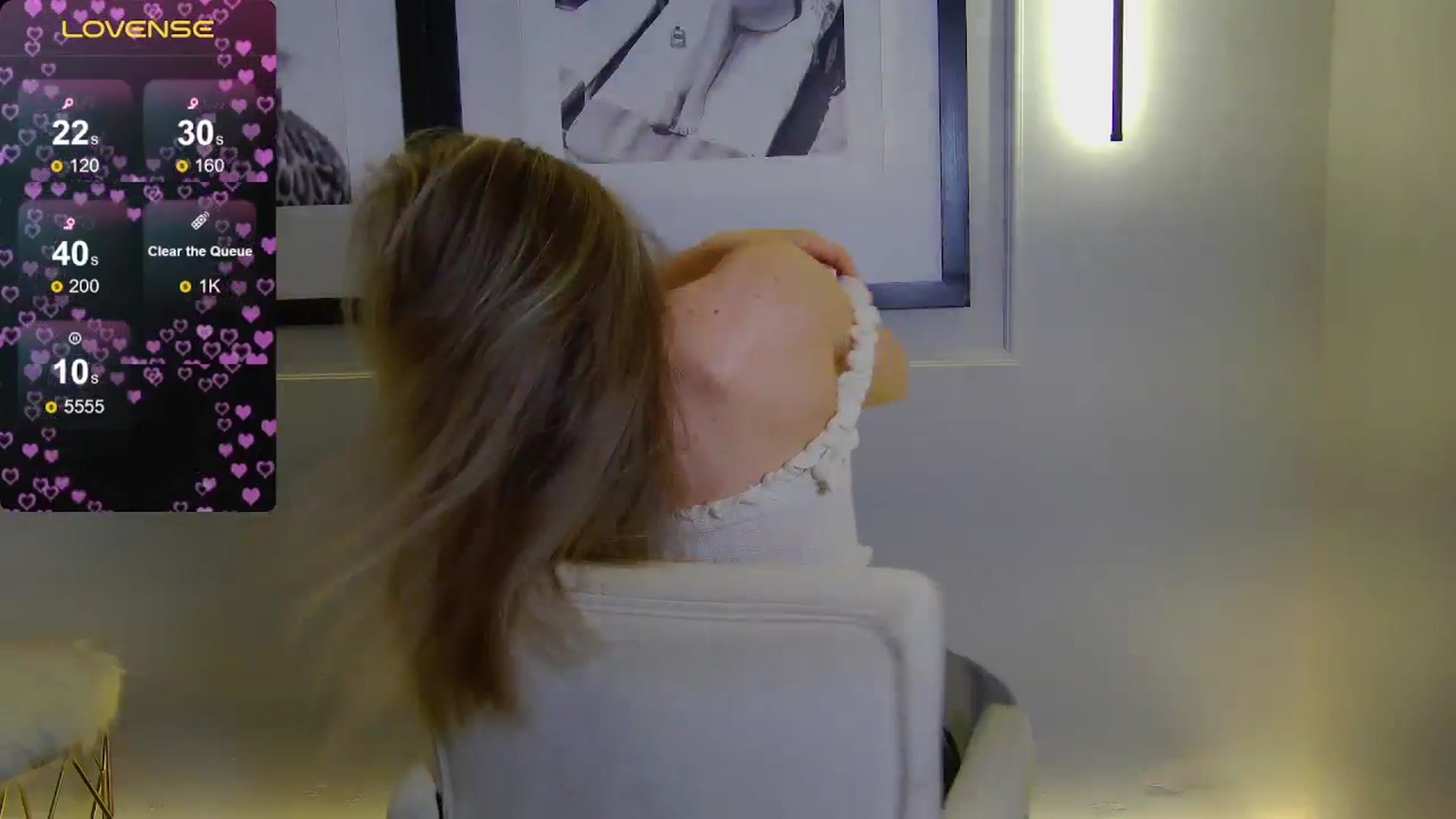 Gallery image thumbnail from Miss_L's myfreecams stream on, 12/06/2025, 22:10 image 6 of 20
