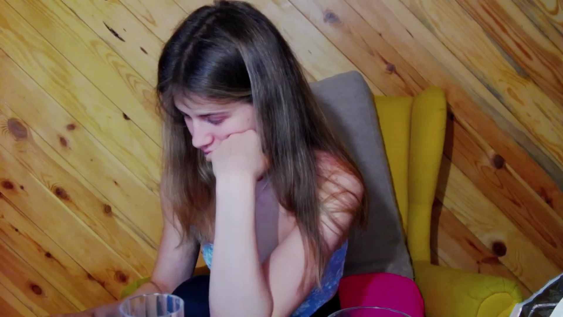 Gallery image thumbnail from Miss_L's myfreecams stream on, 12/08/2025, 22:37 image 19 of 20