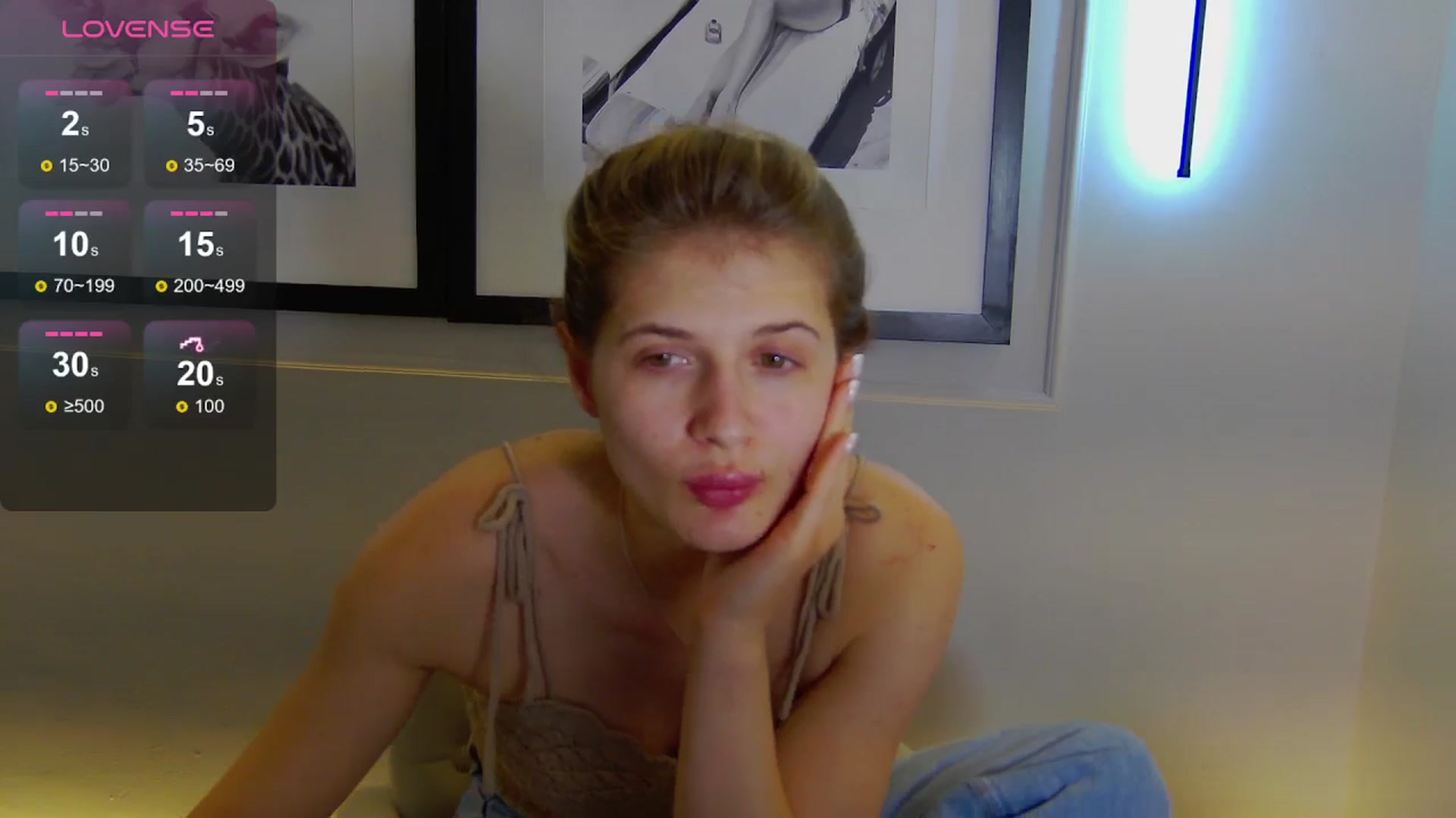 Gallery image thumbnail from Miss_L's myfreecams stream on, 12/13/2025, 21:25 image 19 of 20