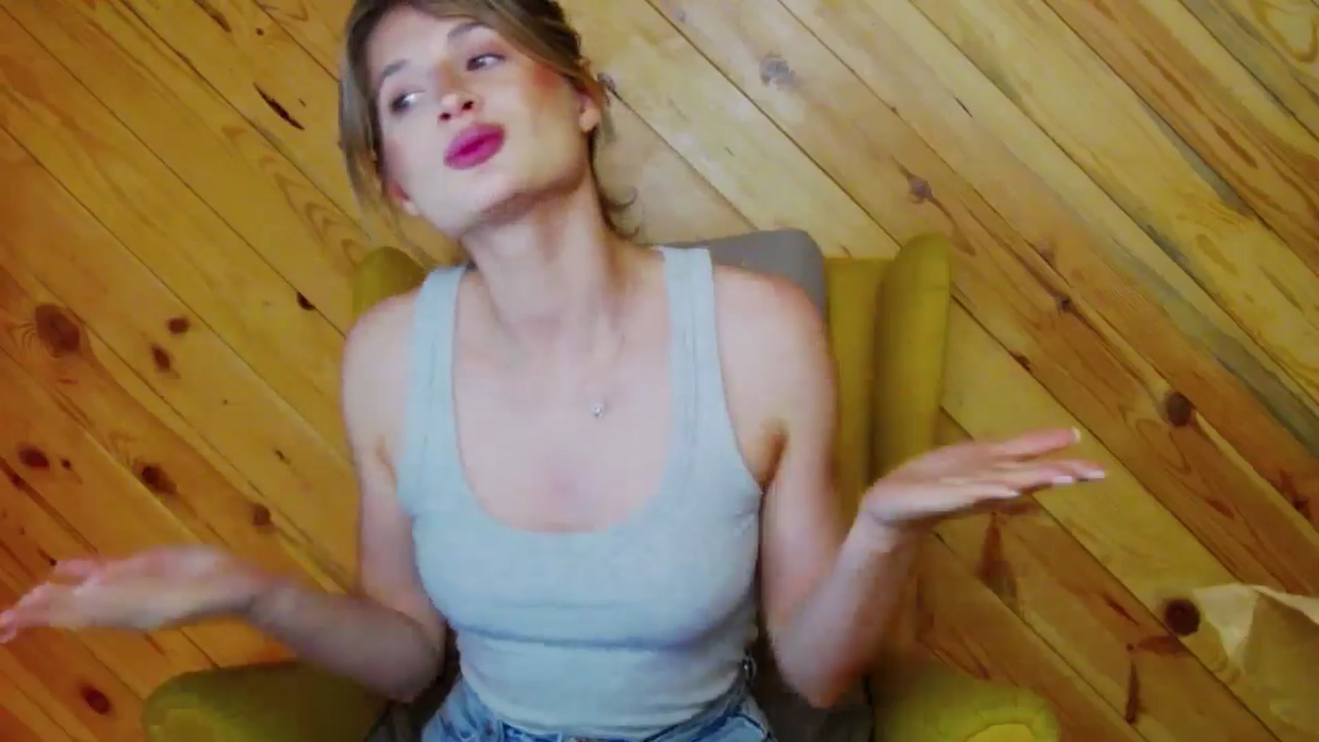 Gallery image thumbnail from Miss_L's myfreecams stream on, 12/23/2025, 19:22 image 20 of 20