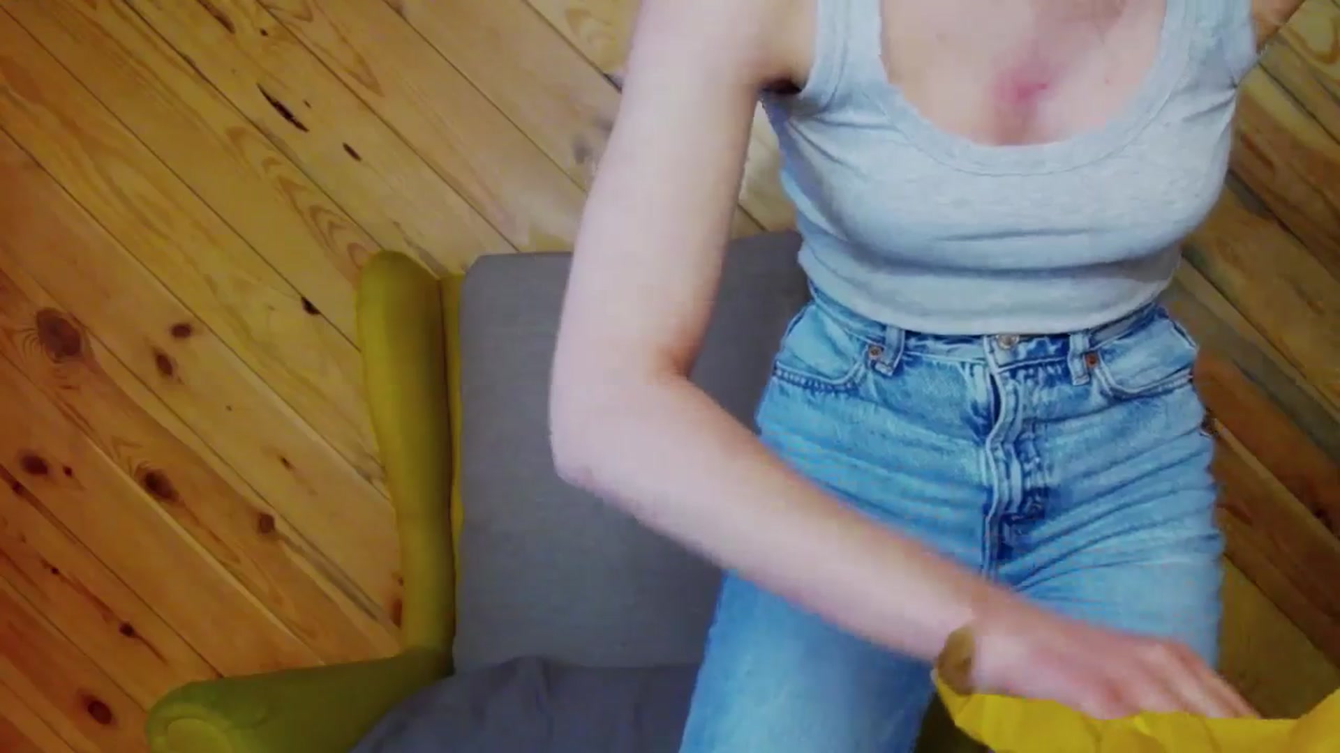 Gallery image thumbnail from Miss_L's myfreecams stream on, 12/23/2025, 19:22 image 14 of 20