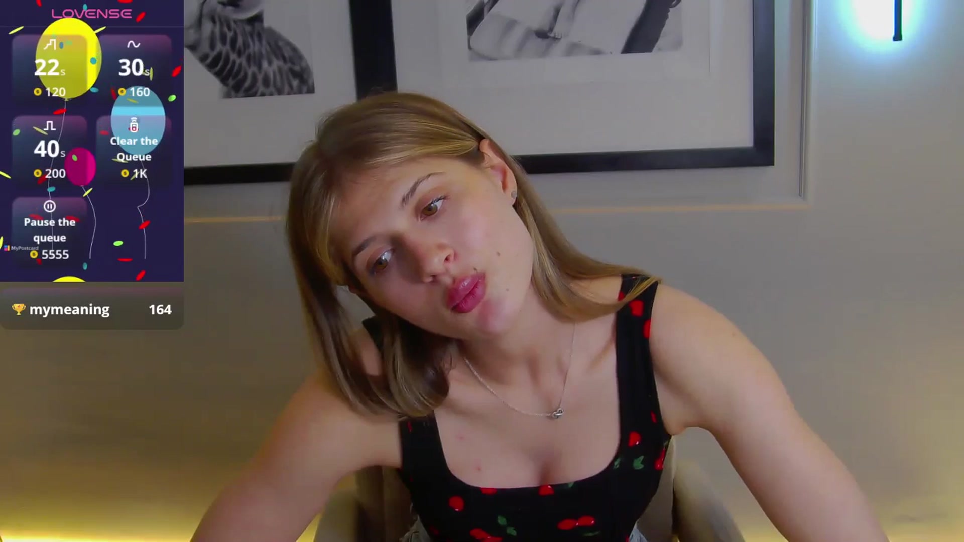 Gallery image thumbnail from Miss_L's myfreecams stream on, 04/10/2026, 20:24 image 4 of 20