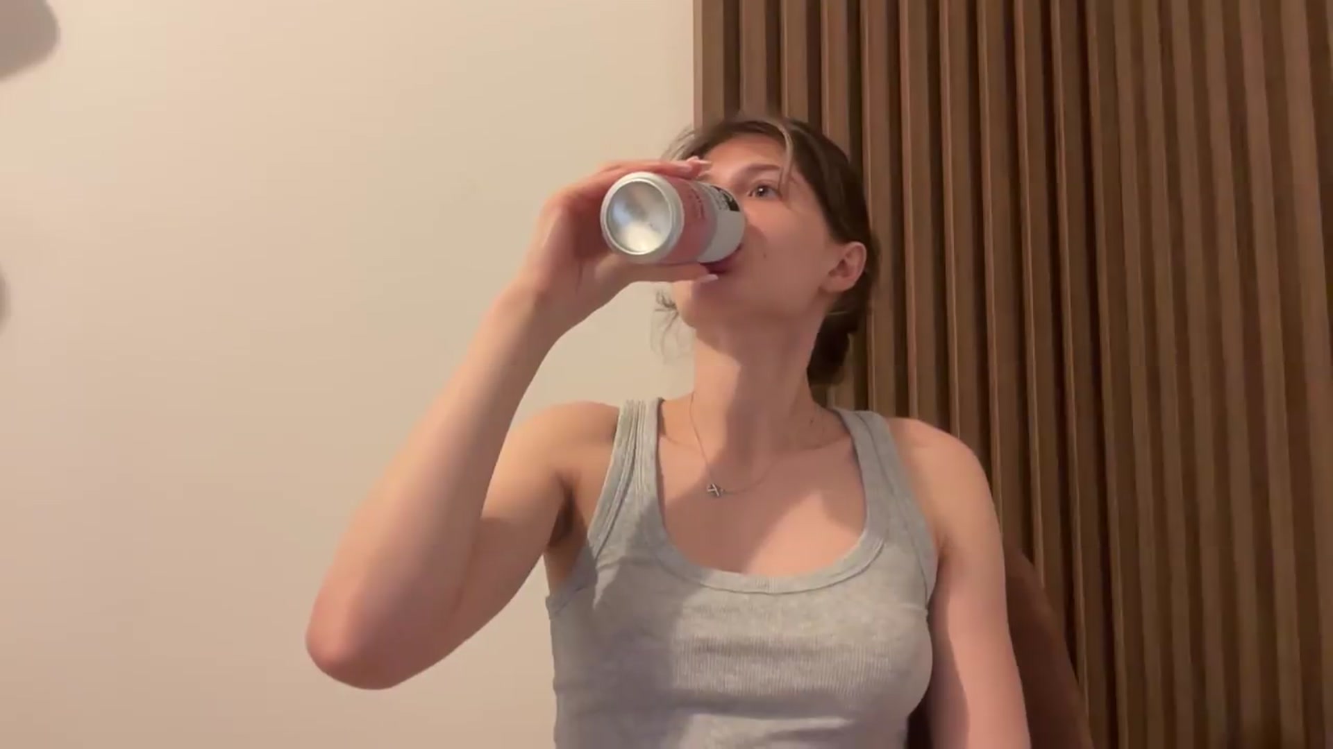Gallery image thumbnail from Miss_L's myfreecams stream on, 08/21/2026, 15:38 image 9 of 20