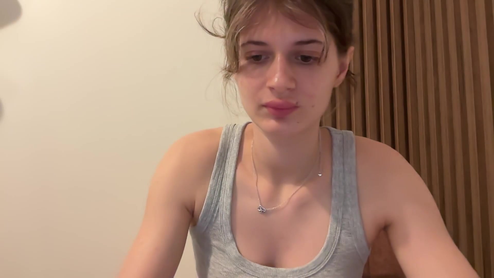 Gallery image thumbnail from Miss_L's myfreecams stream on, 08/21/2026, 15:38 image 11 of 20