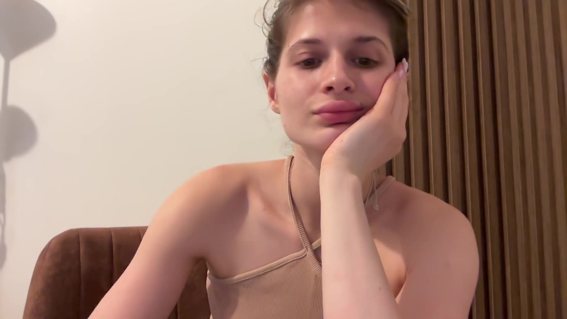 Gallery image thumbnail from Miss_L's myfreecams stream on, 08/31/2026, 15:56 image 15 of 20