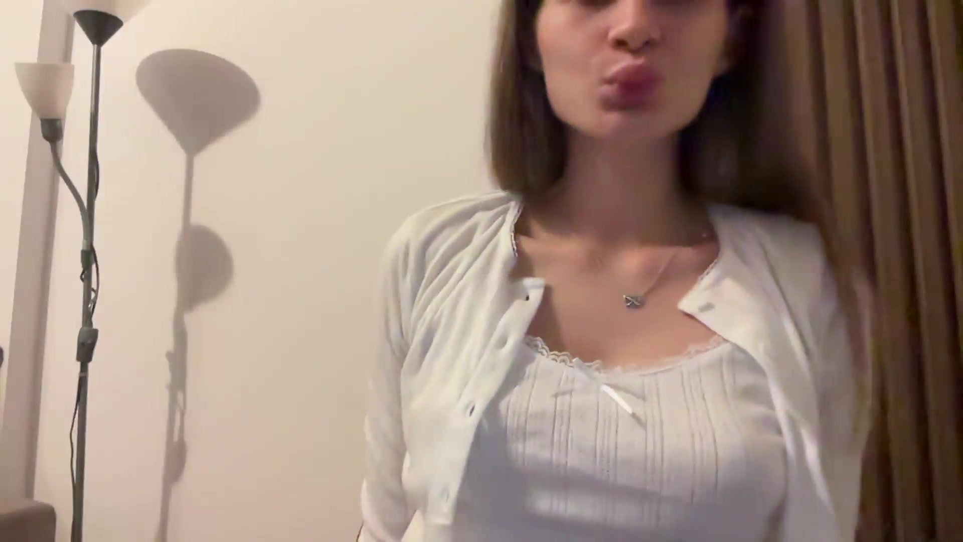 Gallery image thumbnail from Miss_L's myfreecams stream on, 09/03/2026, 18:46 image 14 of 20