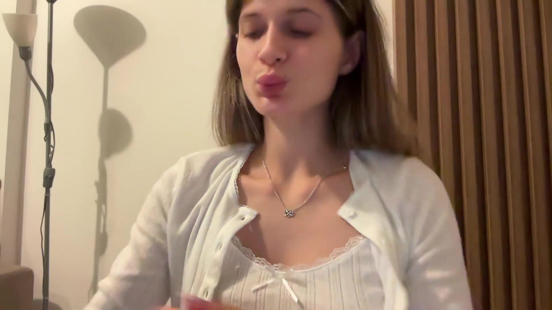 Gallery image thumbnail from Miss_L's myfreecams stream on, 09/03/2026, 18:46 image 18 of 20
