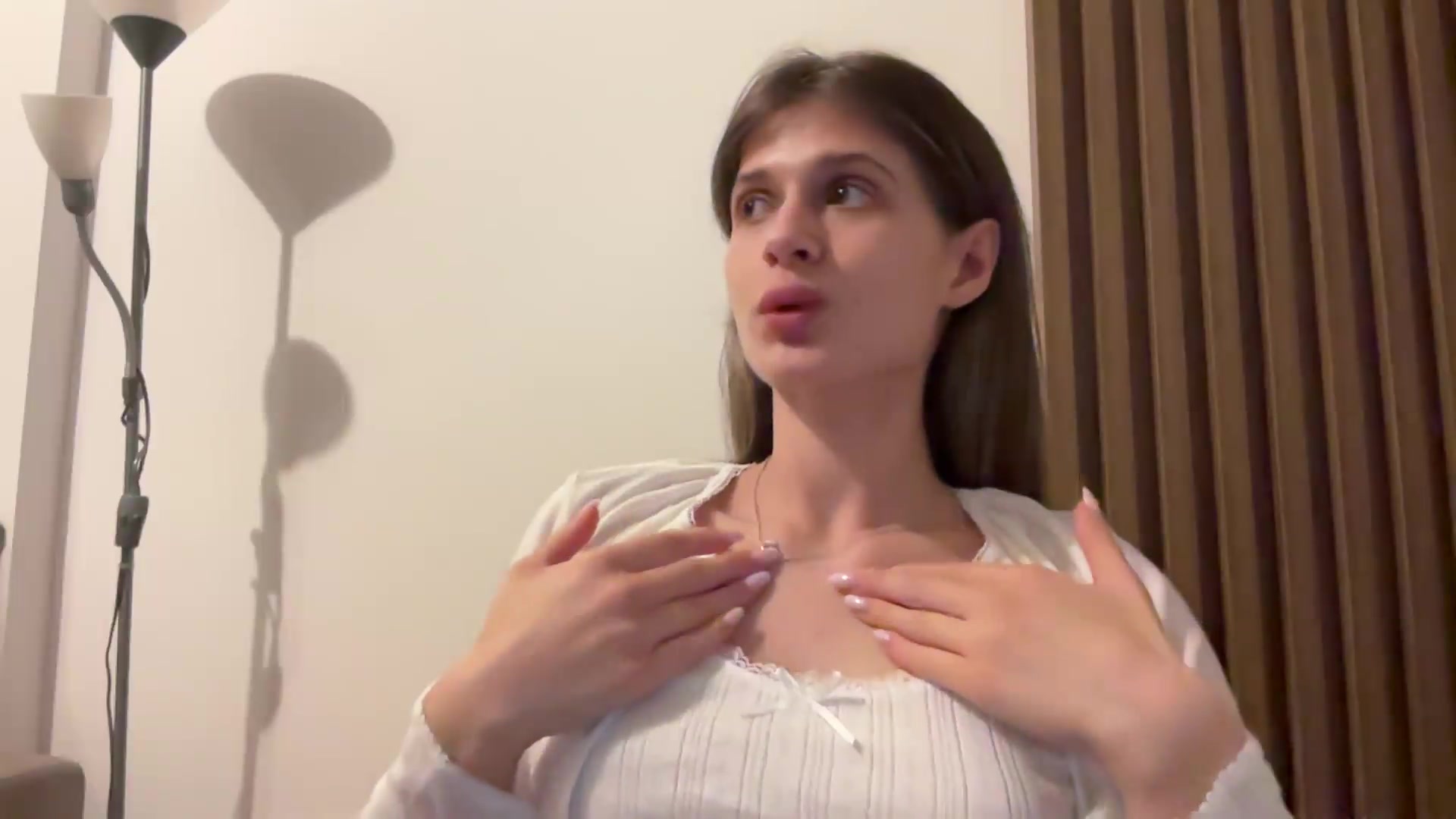 Gallery image thumbnail from Miss_L's myfreecams stream on, 09/03/2026, 18:46 image 5 of 20