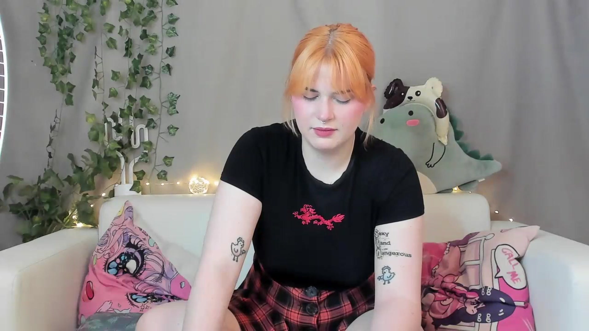 Gallery image thumbnail from Miss_Lizzy_'s myfreecams stream on, 07/03/2023, 02:35 image 6 of 20