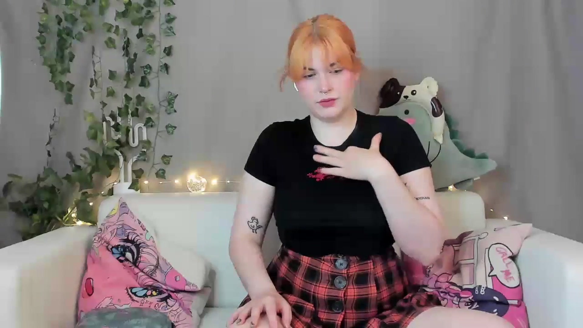 Gallery image thumbnail from Miss_Lizzy_'s myfreecams stream on, 07/03/2023, 02:35 image 5 of 20