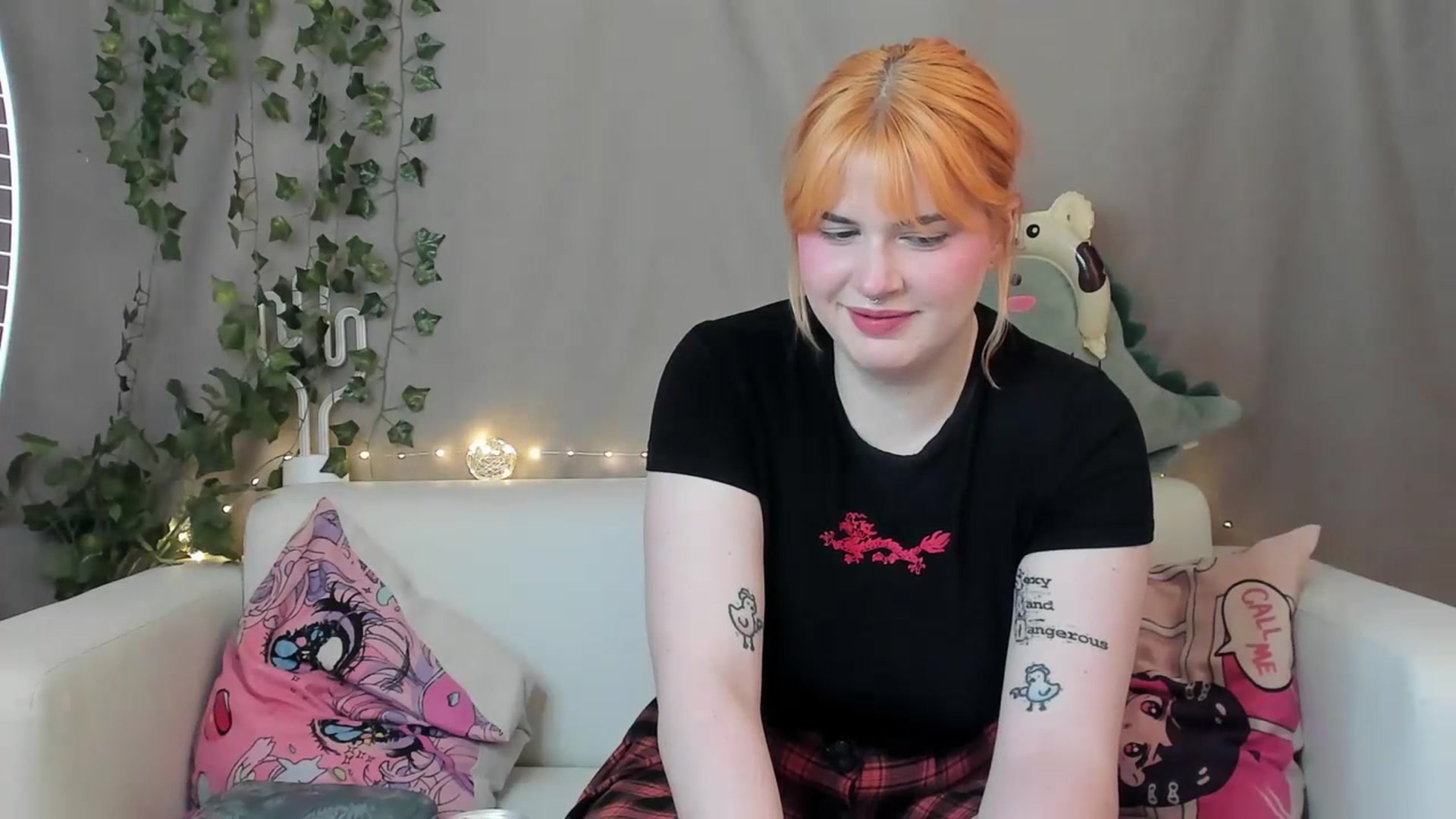 Gallery image thumbnail from Miss_Lizzy_'s myfreecams stream on, 07/03/2023, 02:35 image 16 of 20