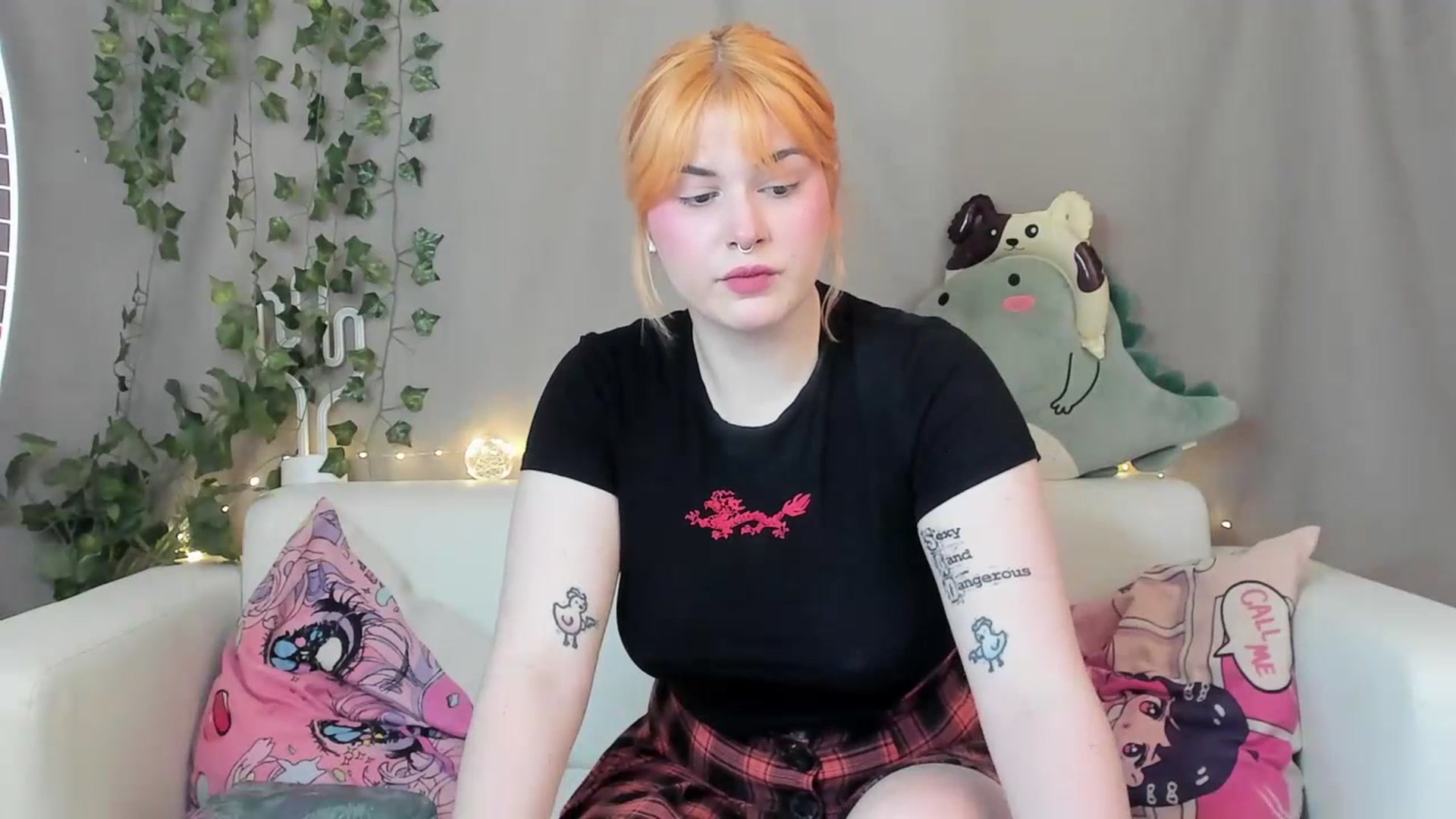 Gallery image thumbnail from Miss_Lizzy_'s myfreecams stream on, 07/03/2023, 02:35 image 15 of 20