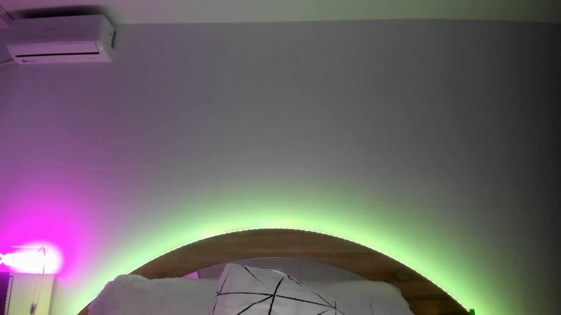 Gallery image thumbnail from Miss_Medyson's myfreecams stream on, 03/05/2023, 14:08 image 17 of 20