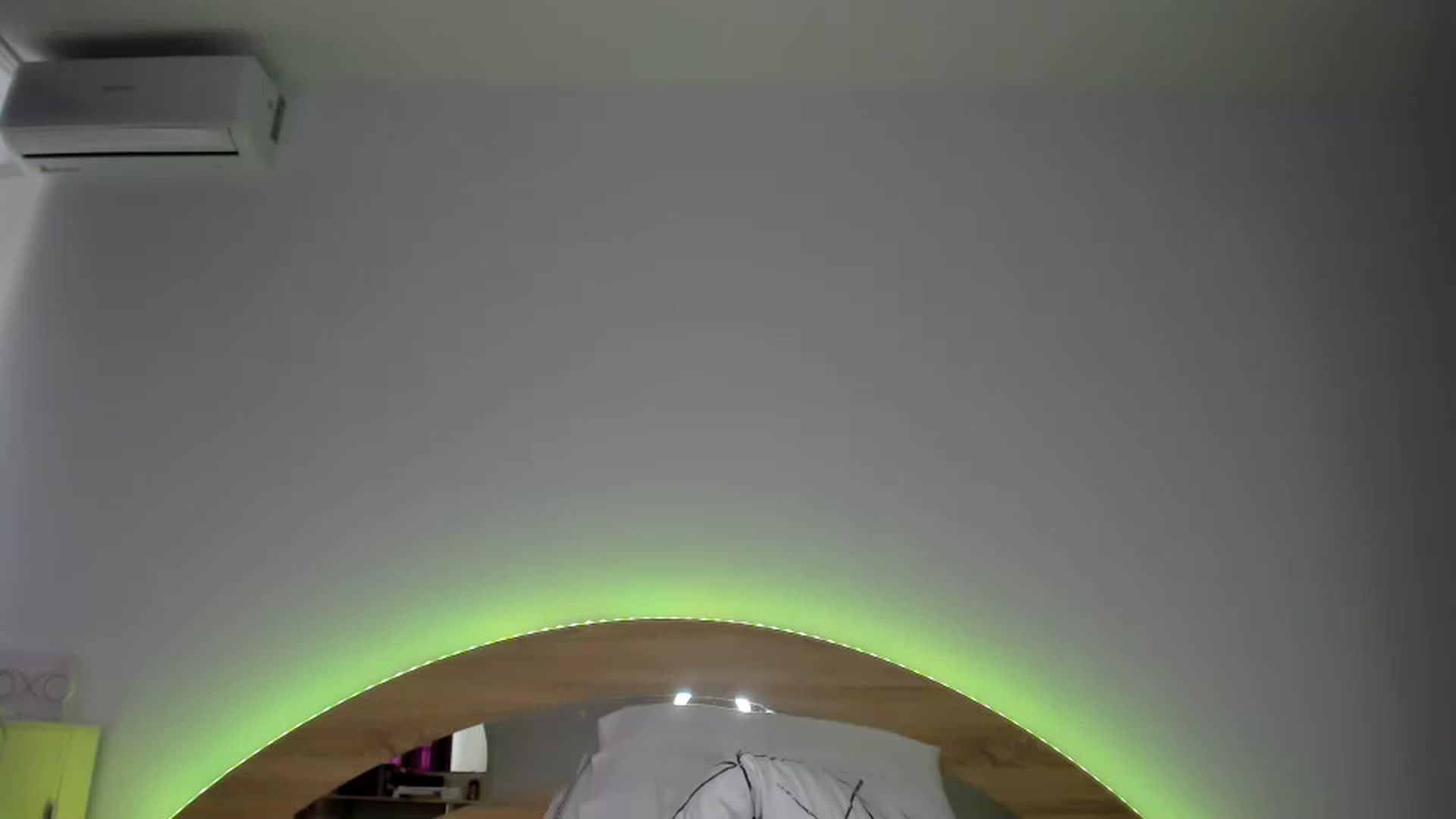 Gallery image thumbnail from Miss_Medyson's myfreecams stream on, 03/14/2023, 13:40 image 17 of 20