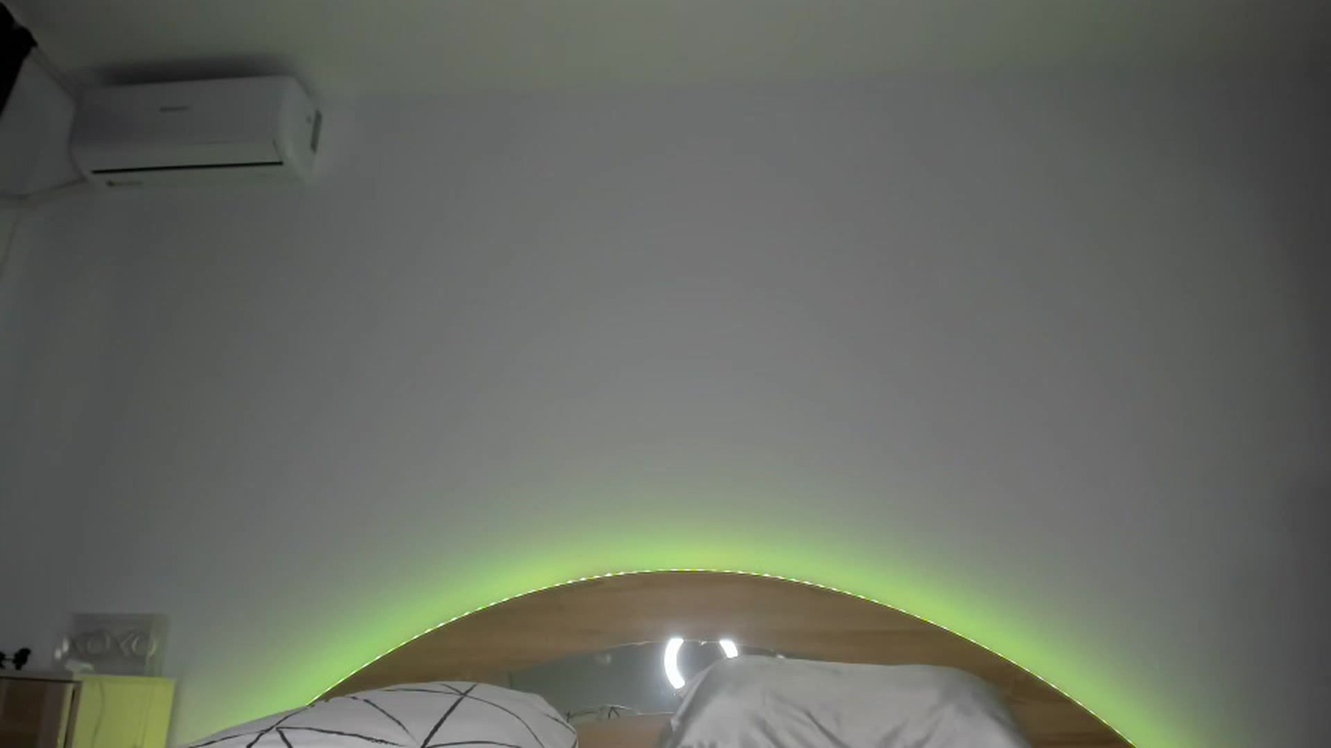 Gallery image thumbnail from Miss_Medyson's myfreecams stream on, 03/18/2023, 14:06 image 19 of 20