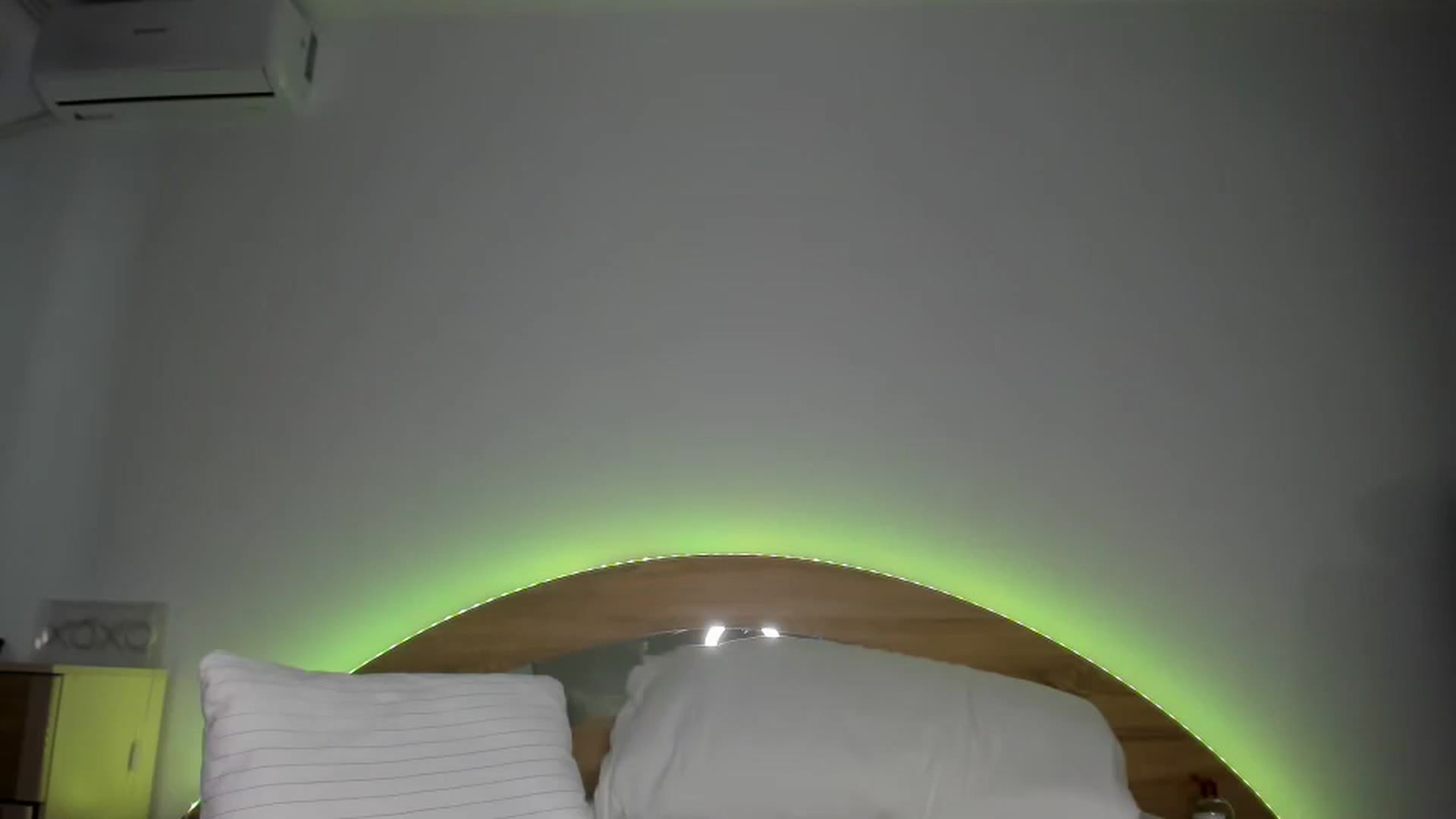 Gallery image thumbnail from Miss_Medyson's myfreecams stream on, 04/04/2023, 11:14 image 7 of 20