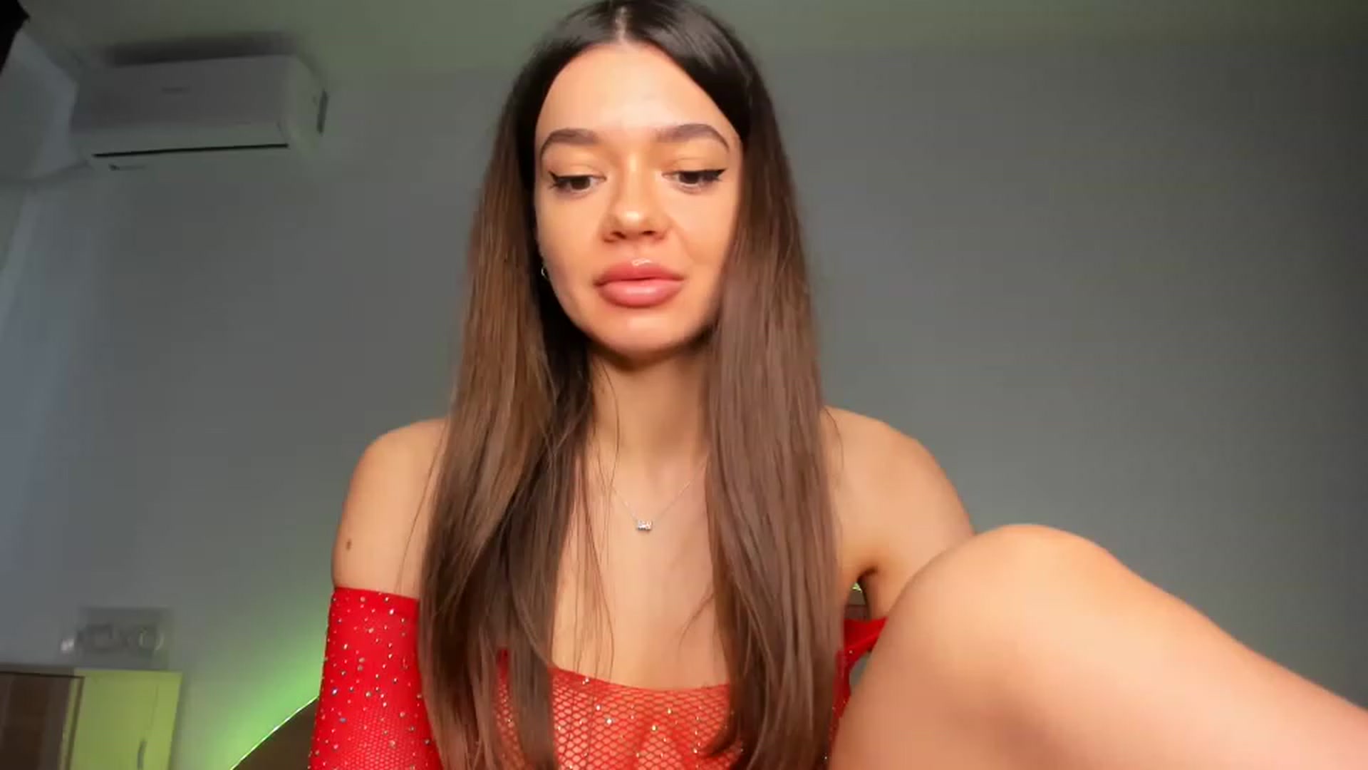 Gallery image thumbnail from Miss_Medyson's myfreecams stream on, 04/23/2023, 11:28 image 12 of 20
