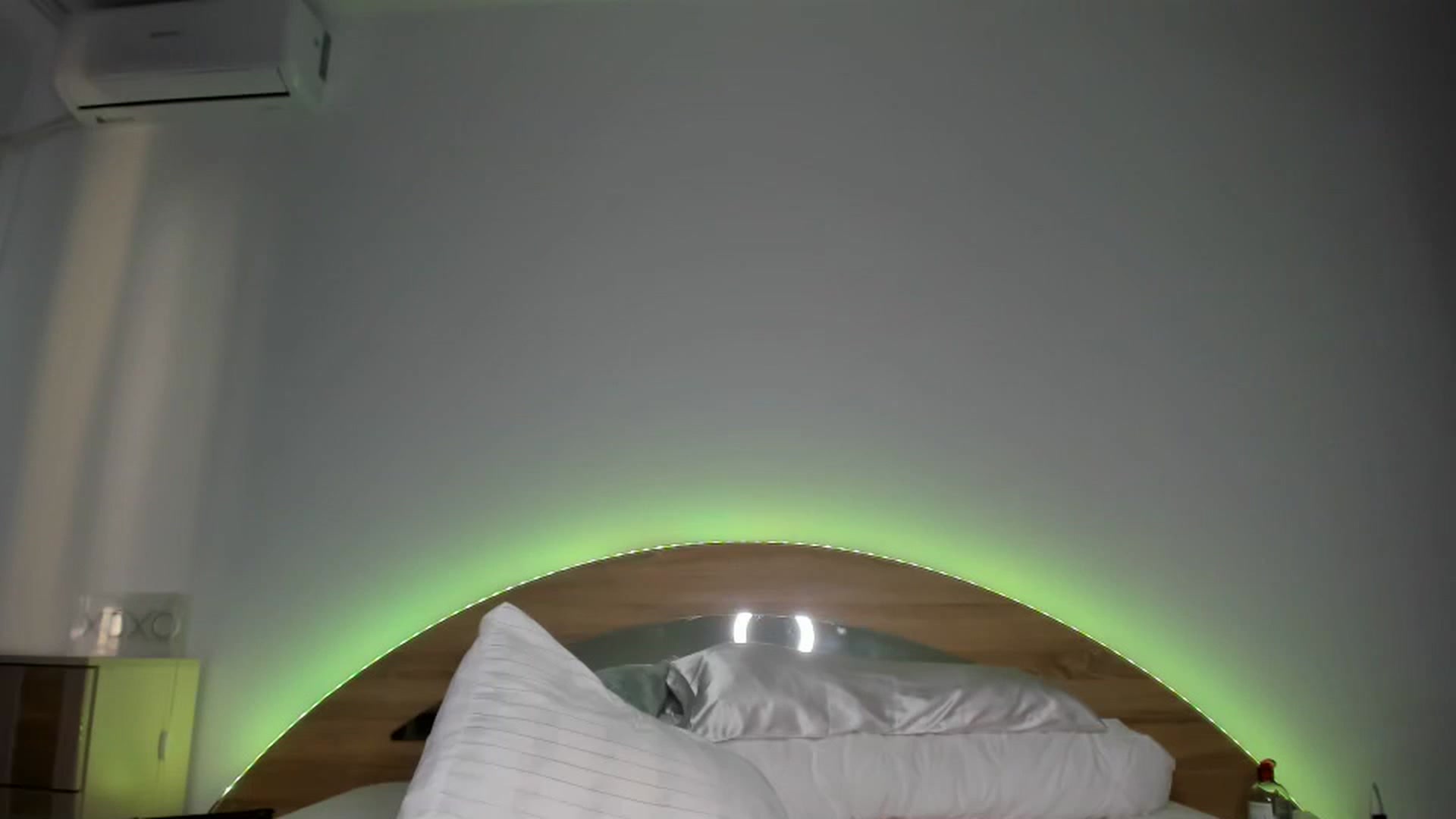 Gallery image thumbnail from Miss_Medyson's myfreecams stream on, 04/24/2023, 16:44 image 1 of 20