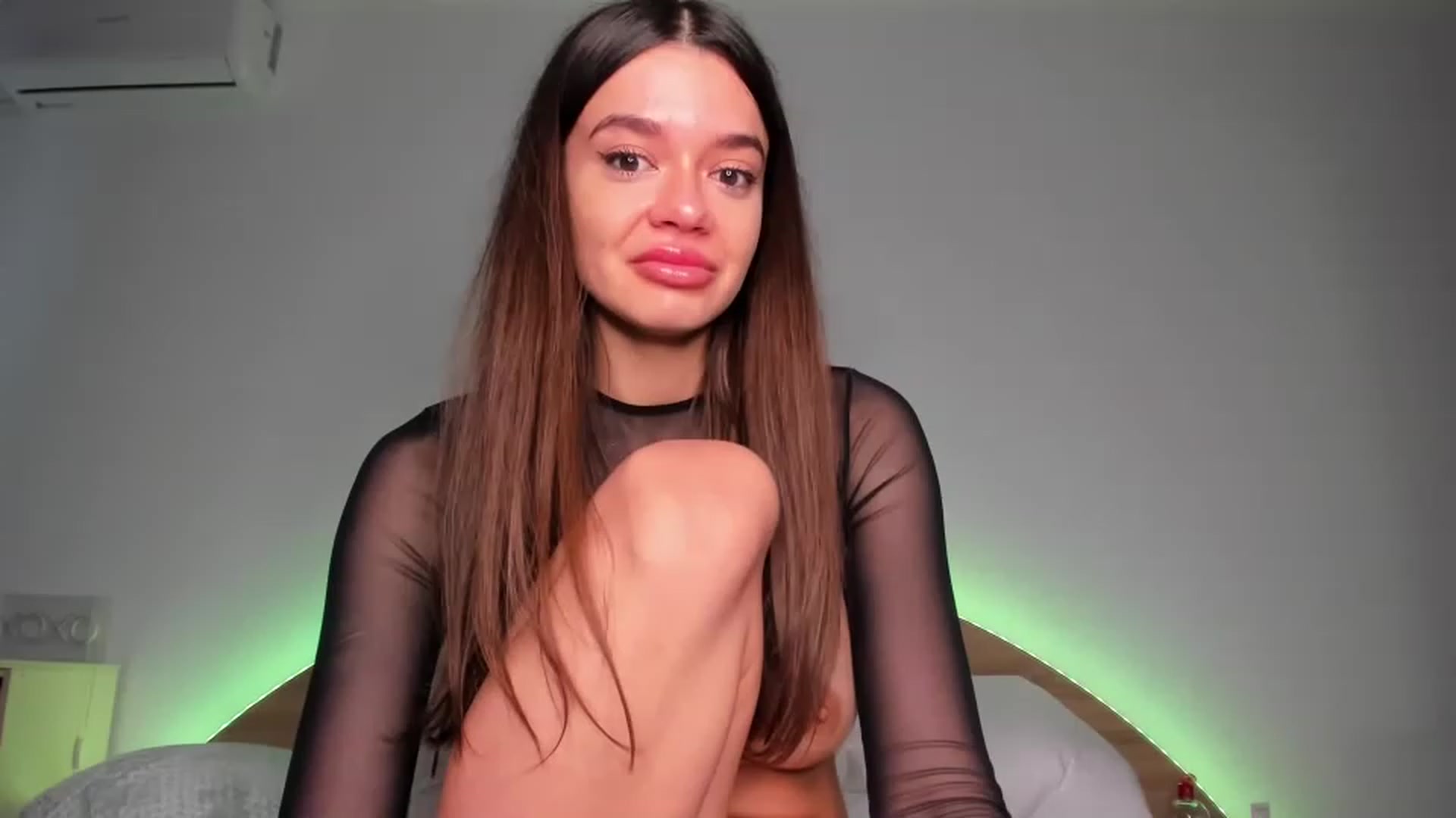 Gallery image thumbnail from Miss_Medyson's myfreecams stream on, 04/26/2023, 11:29 image 16 of 20