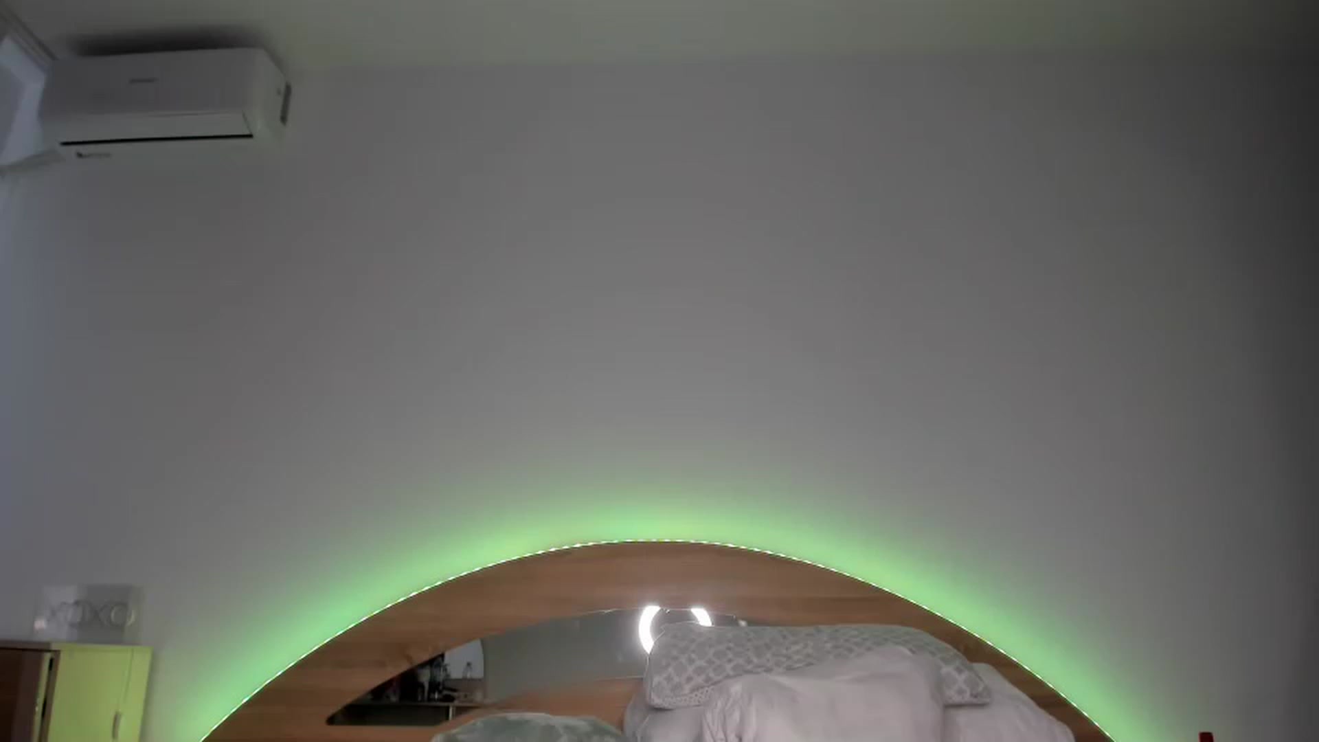 Gallery image thumbnail from Miss_Medyson's myfreecams stream on, 05/01/2023, 13:42 image 10 of 20