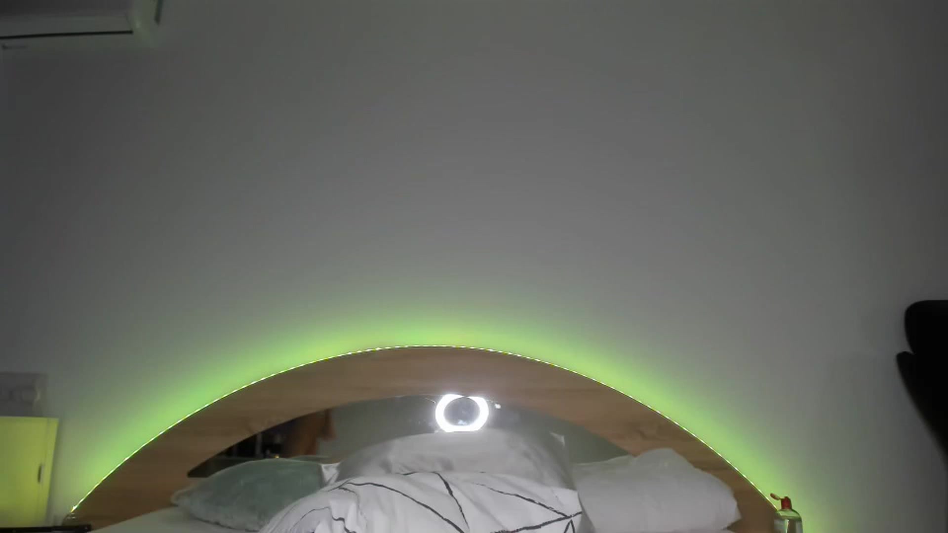 Gallery image thumbnail from Miss_Medyson's myfreecams stream on, 06/21/2023, 09:34 image 15 of 20