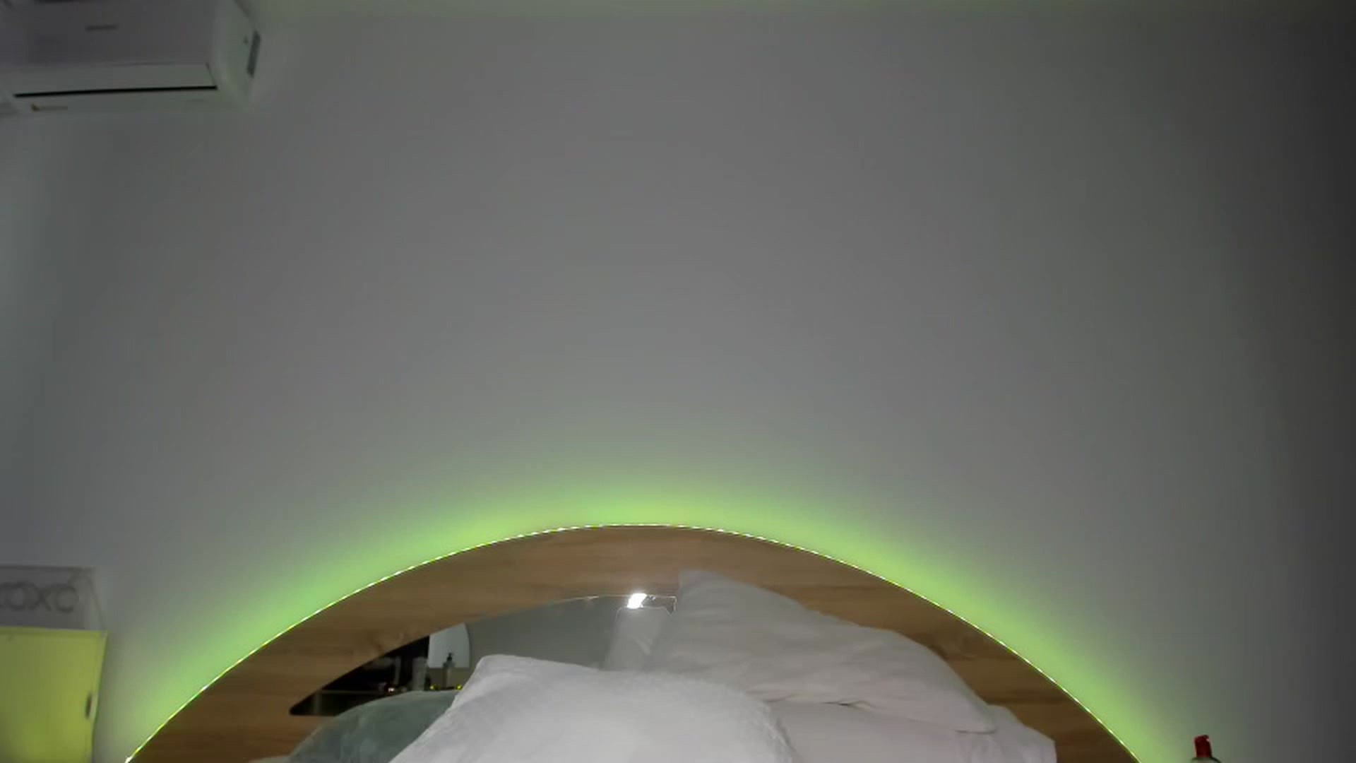 Gallery image thumbnail from Miss_Medyson's myfreecams stream on, 07/01/2023, 10:57 image 8 of 20