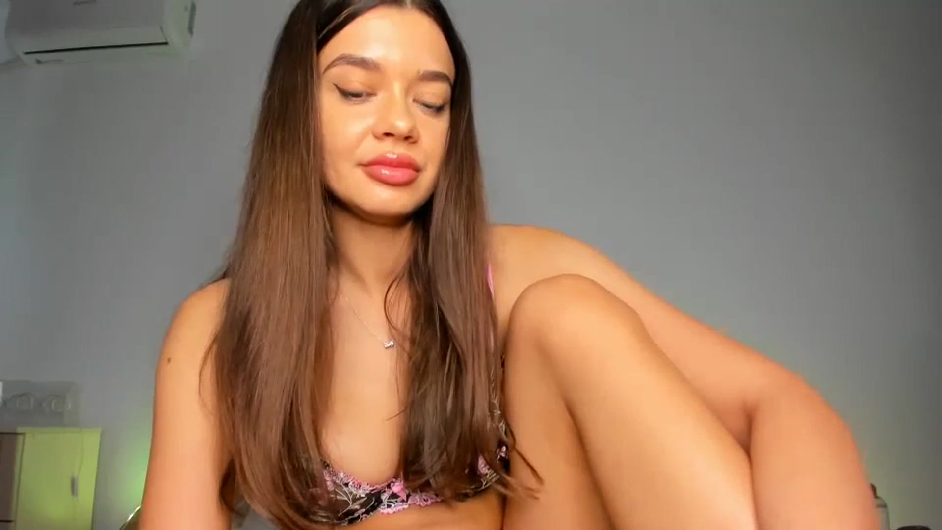 Gallery image thumbnail from Miss_Medyson's myfreecams stream on, 07/23/2023, 14:54 image 9 of 20