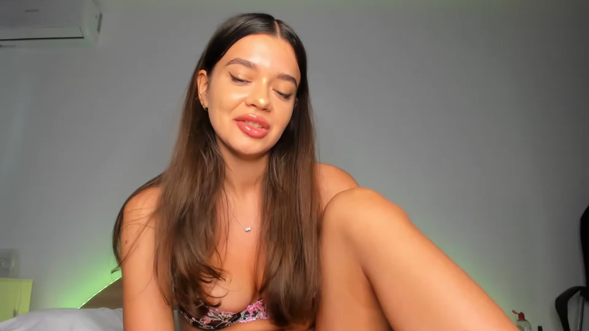 Gallery image thumbnail from Miss_Medyson's myfreecams stream on, 07/29/2023, 14:58 image 8 of 20