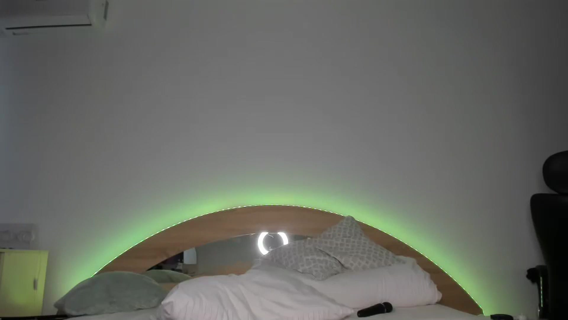 Gallery image thumbnail from Miss_Medyson's myfreecams stream on, 08/16/2023, 13:01 image 5 of 20