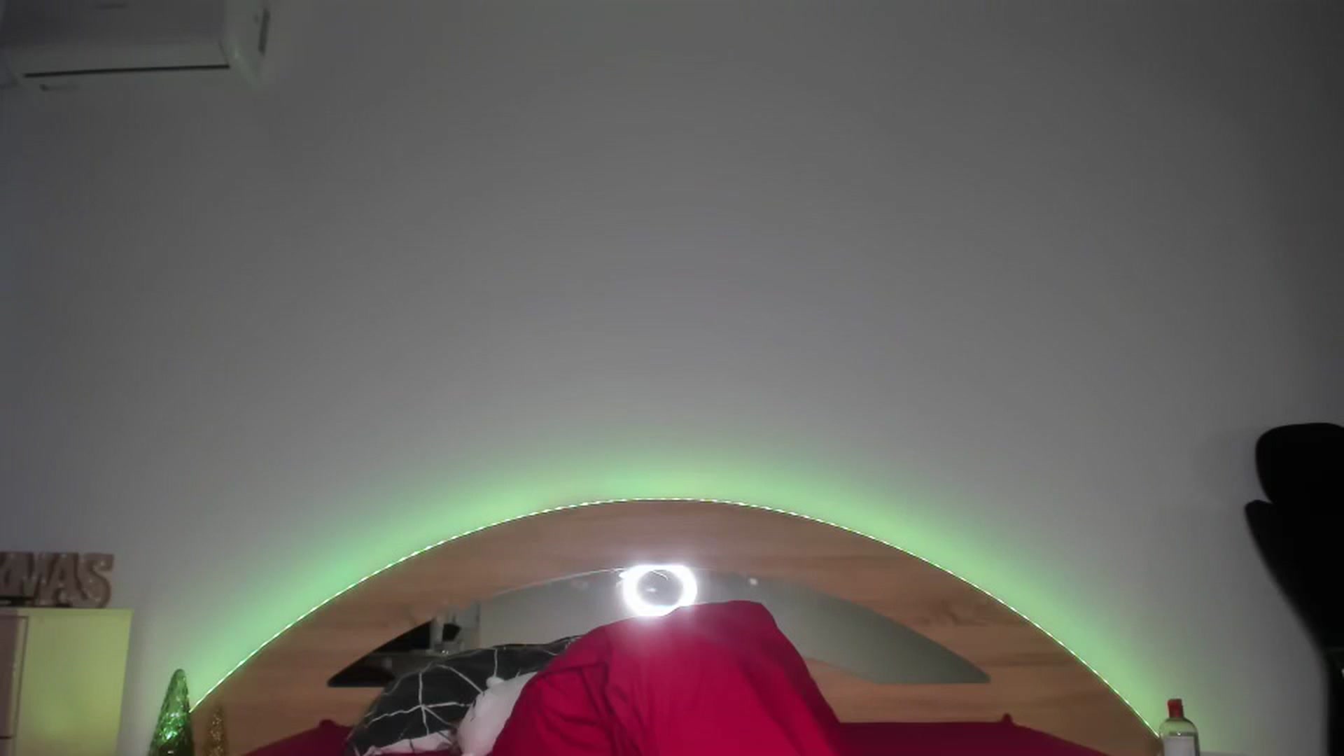 Gallery image thumbnail from Miss_Medyson's myfreecams stream on, 12/30/2023, 13:25 image 10 of 20