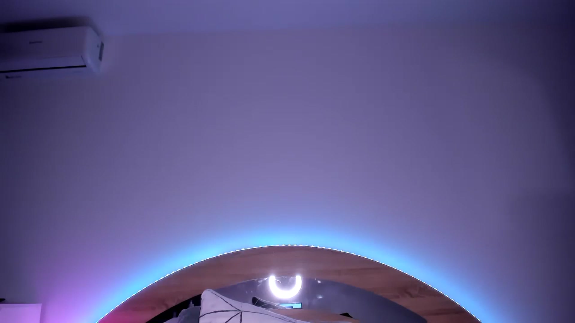 Gallery image thumbnail from Miss_Medyson's myfreecams stream on, 02/25/2024, 12:18 image 16 of 20