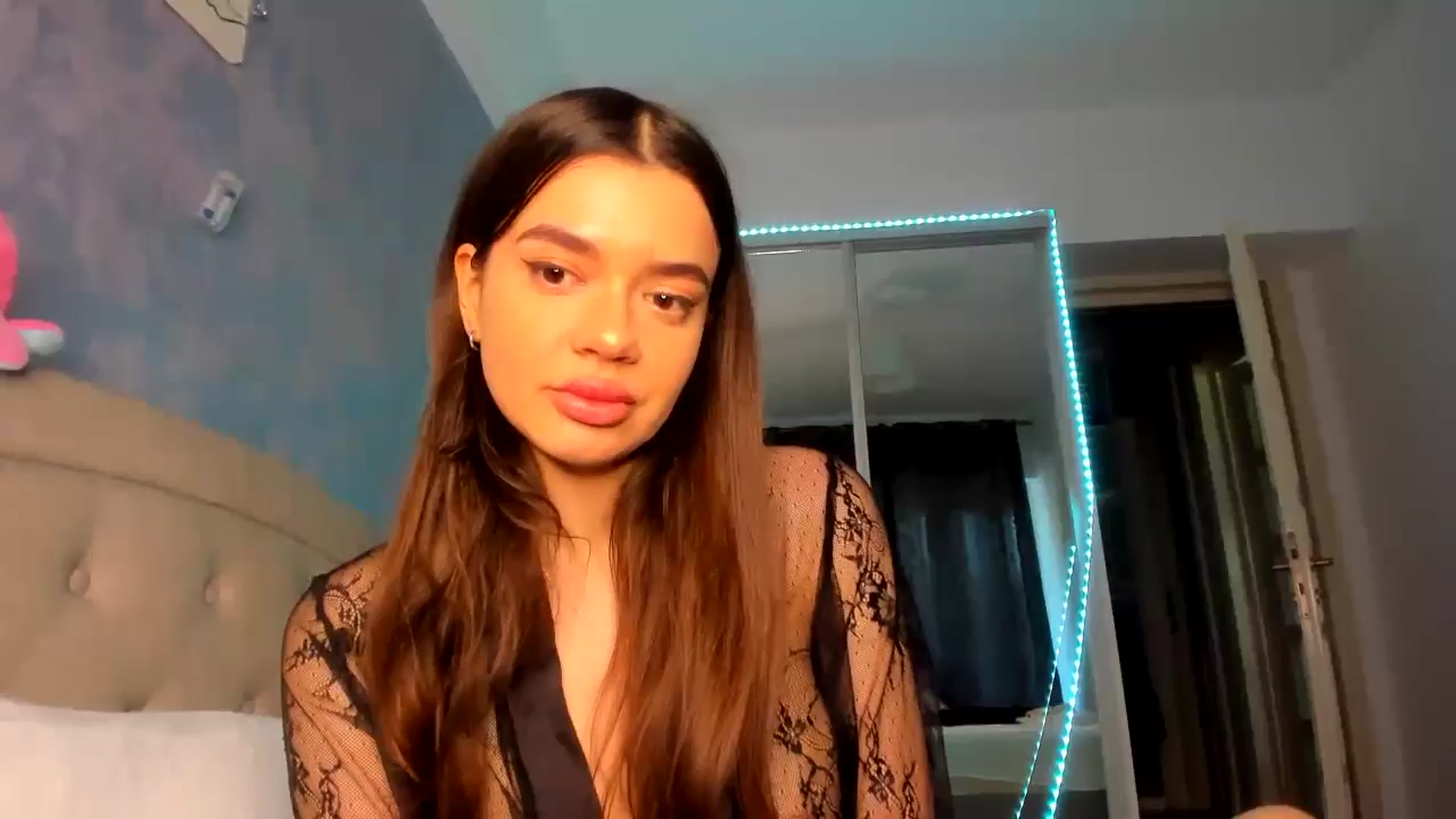 Gallery image thumbnail from Miss_Medyson's myfreecams stream on, 05/14/2024, 11:23 image 1 of 20