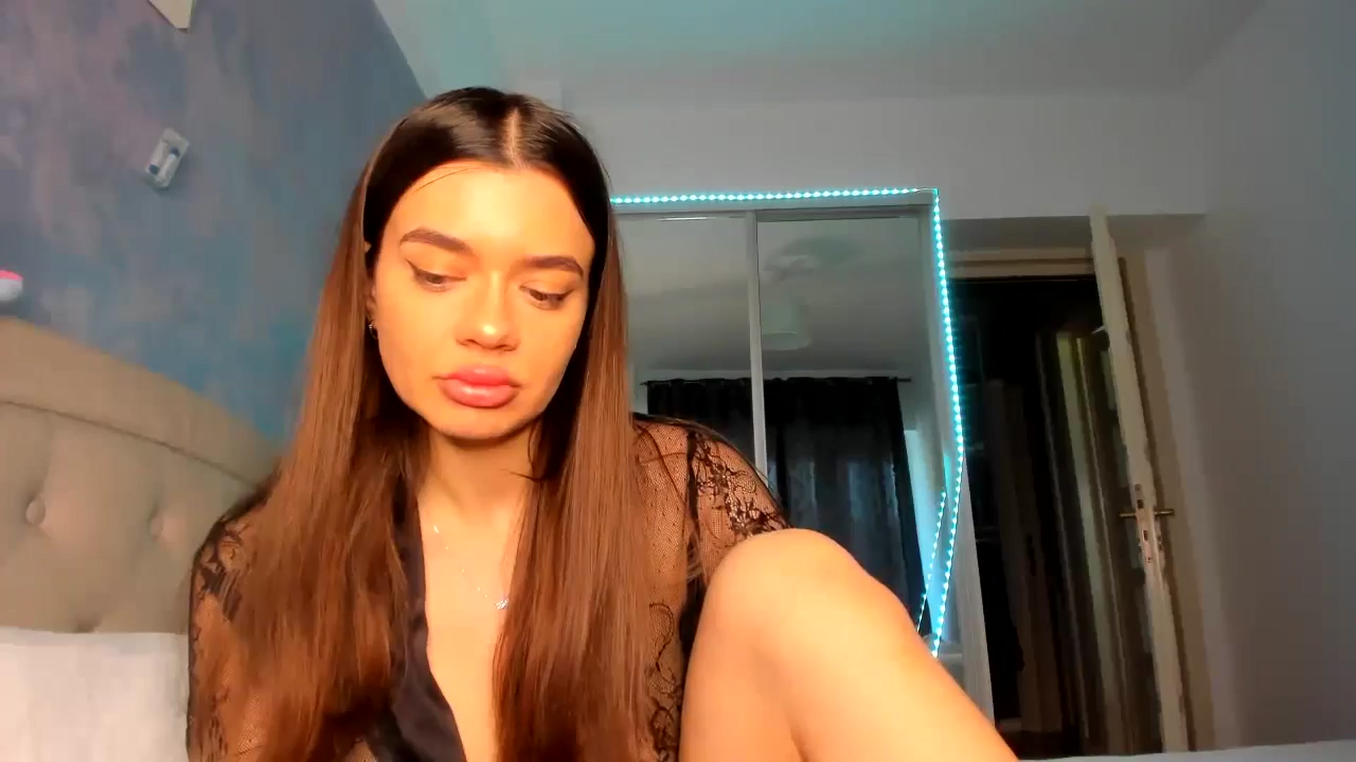 Gallery image thumbnail from Miss_Medyson's myfreecams stream on, 05/14/2024, 11:23 image 7 of 20