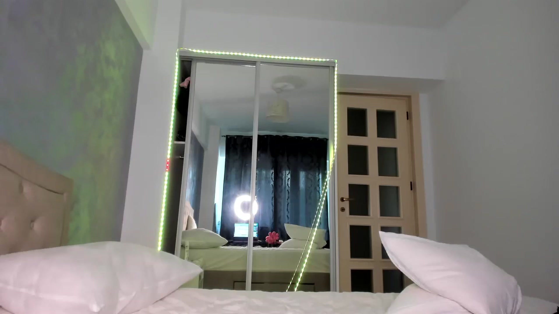 Gallery image thumbnail from Miss_Medyson's myfreecams stream on, 05/30/2024, 09:45 image 20 of 20