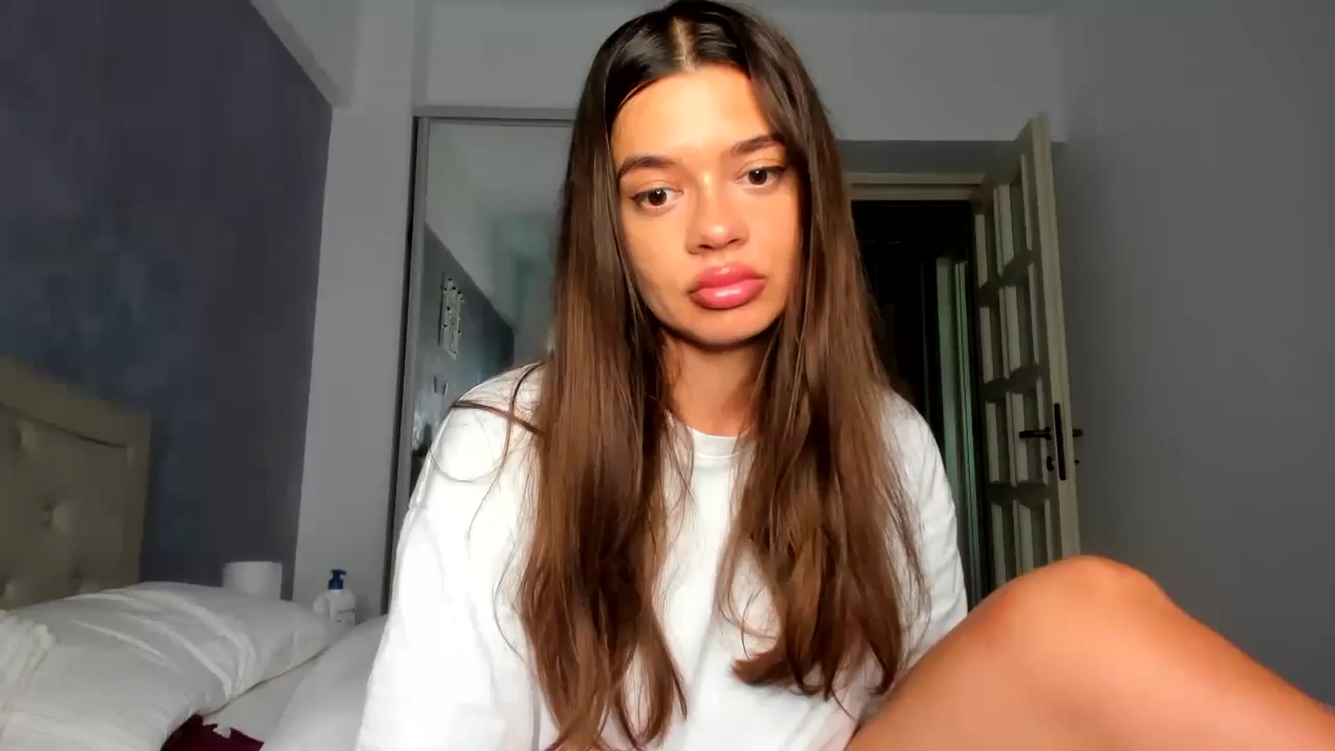 Gallery image thumbnail from Miss_Medyson's myfreecams stream on, 06/02/2024, 10:16 image 11 of 20