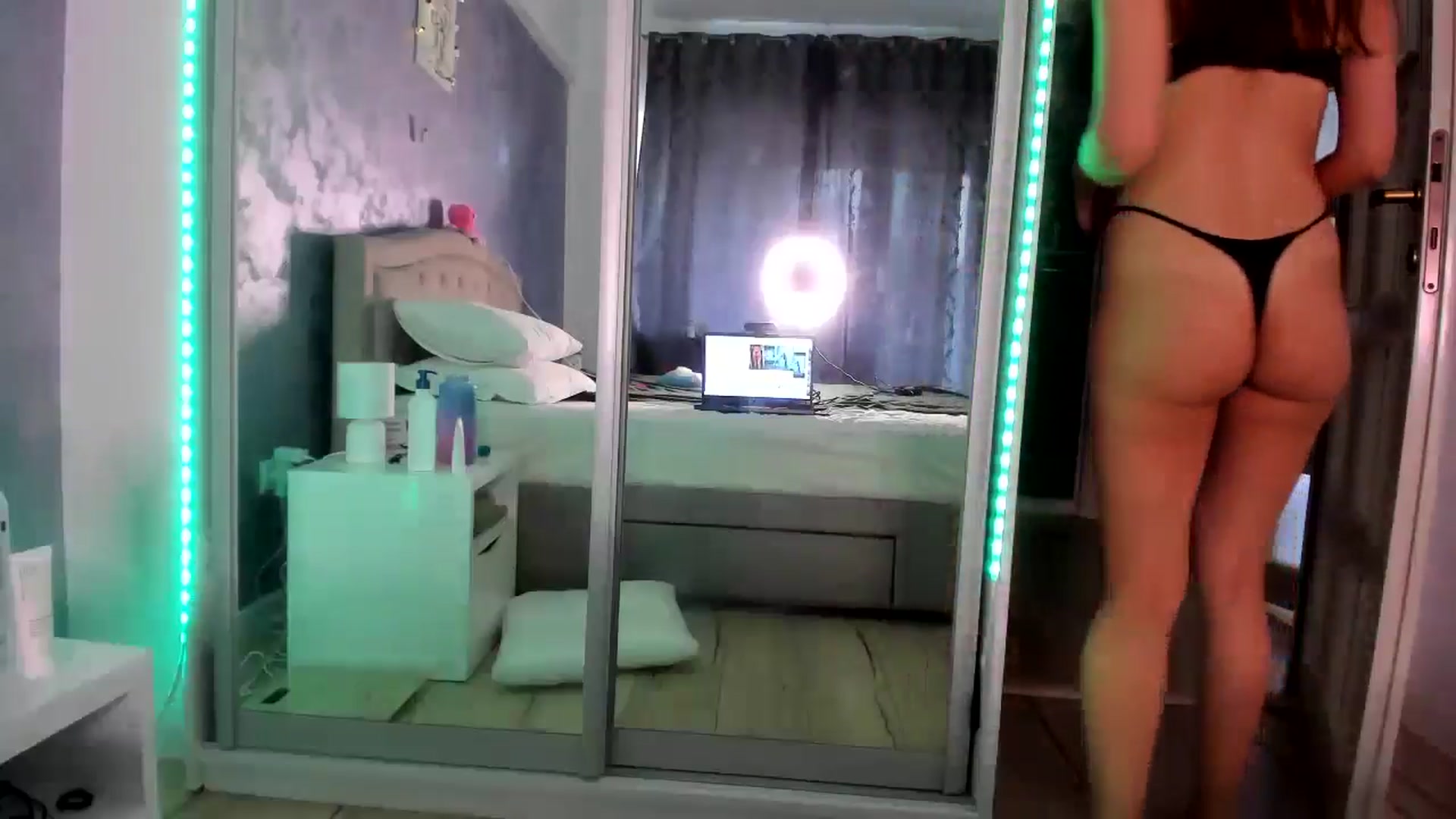 Gallery image thumbnail from Miss_Medyson's myfreecams stream on, 07/02/2024, 07:54 image 2 of 20