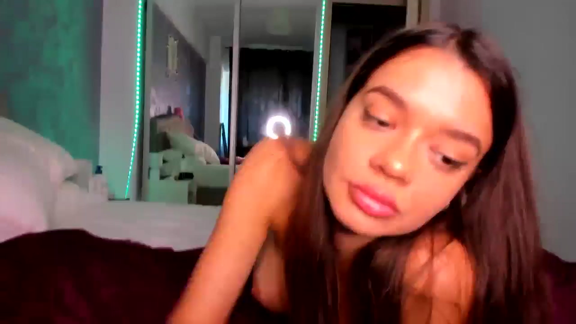Gallery image thumbnail from Miss_Medyson's myfreecams stream on, 08/11/2024, 11:57 image 17 of 20