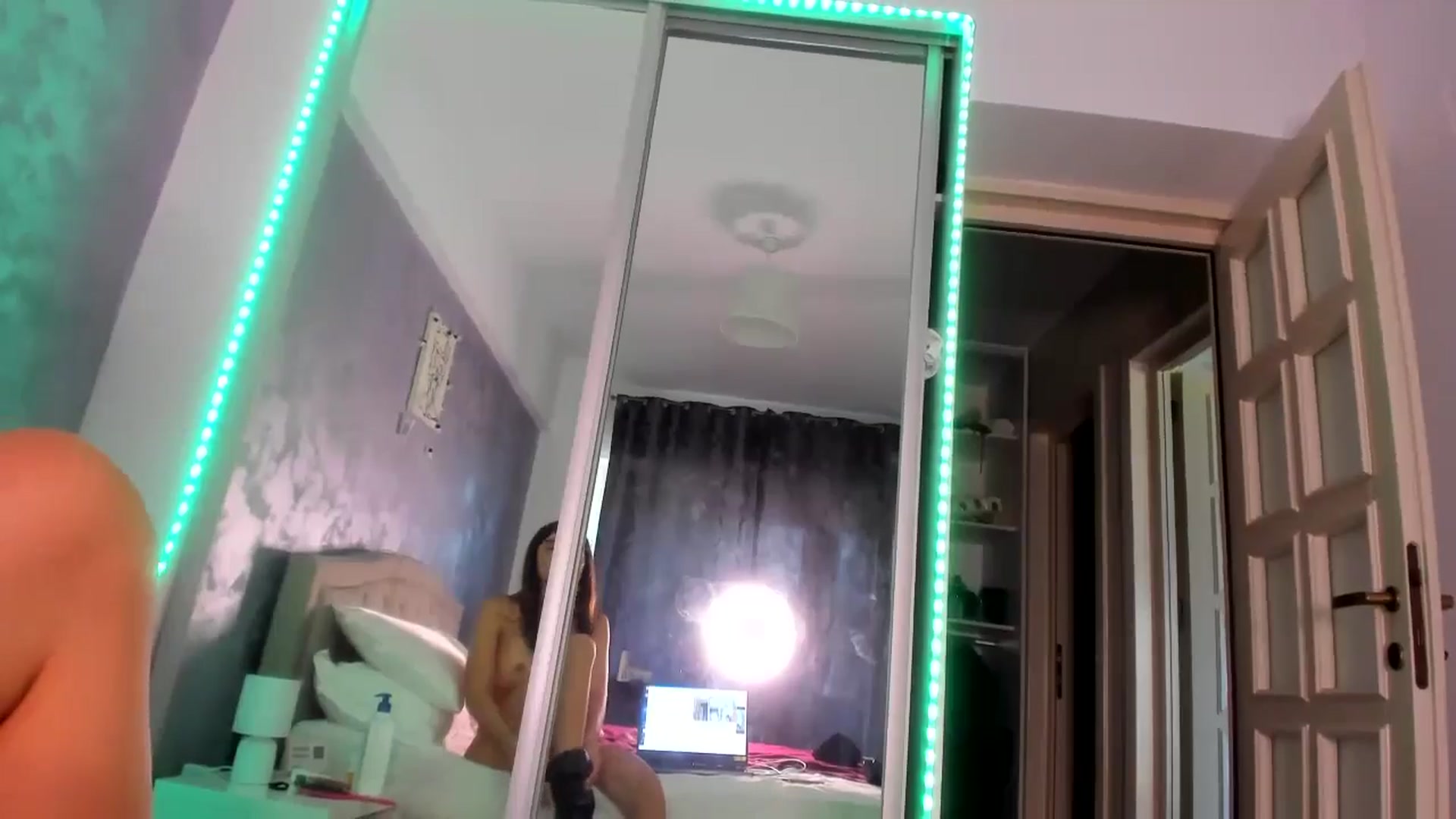 Gallery image thumbnail from Miss_Medyson's myfreecams stream on, 08/15/2024, 11:14 image 15 of 20