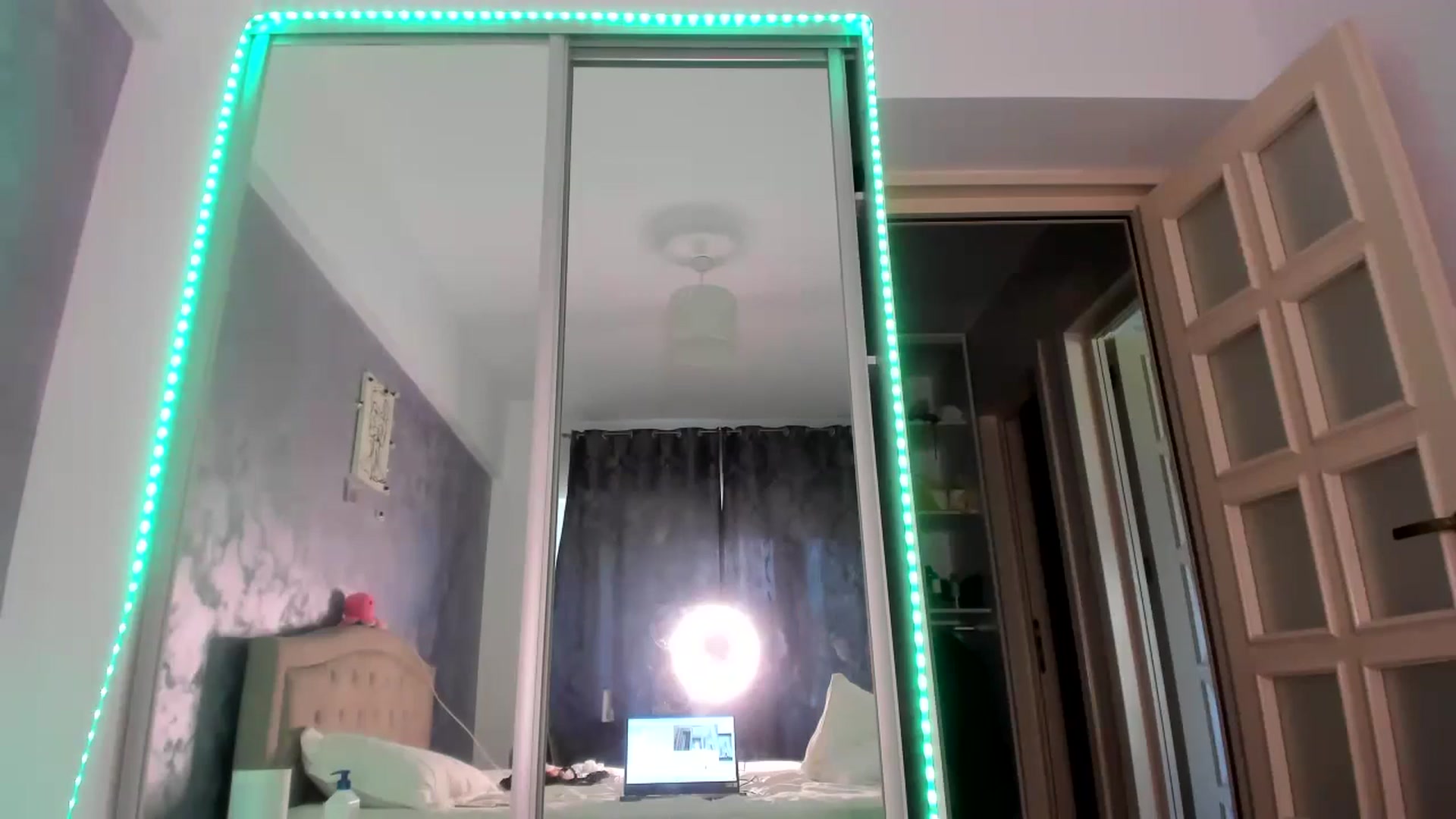 Gallery image thumbnail from Miss_Medyson's myfreecams stream on, 08/23/2024, 11:11 image 5 of 20