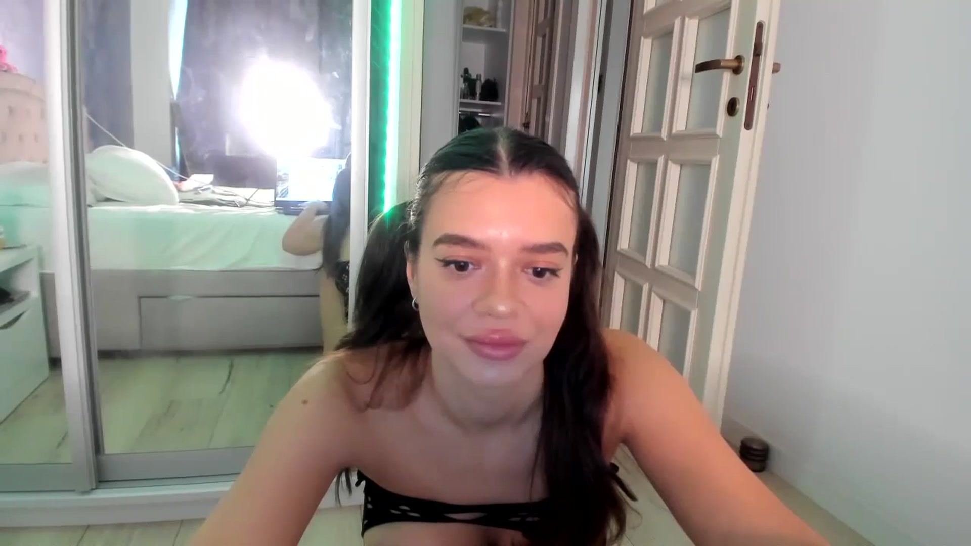 Gallery image thumbnail from Miss_Medyson's myfreecams stream on, 08/26/2024, 11:17 image 7 of 20