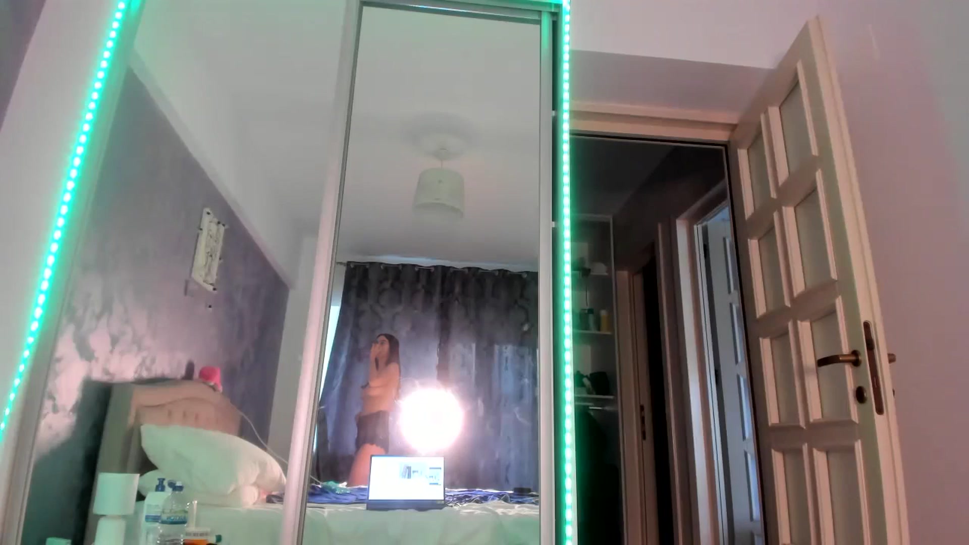 Gallery image thumbnail from Miss_Medyson's myfreecams stream on, 09/10/2024, 09:49 image 13 of 20