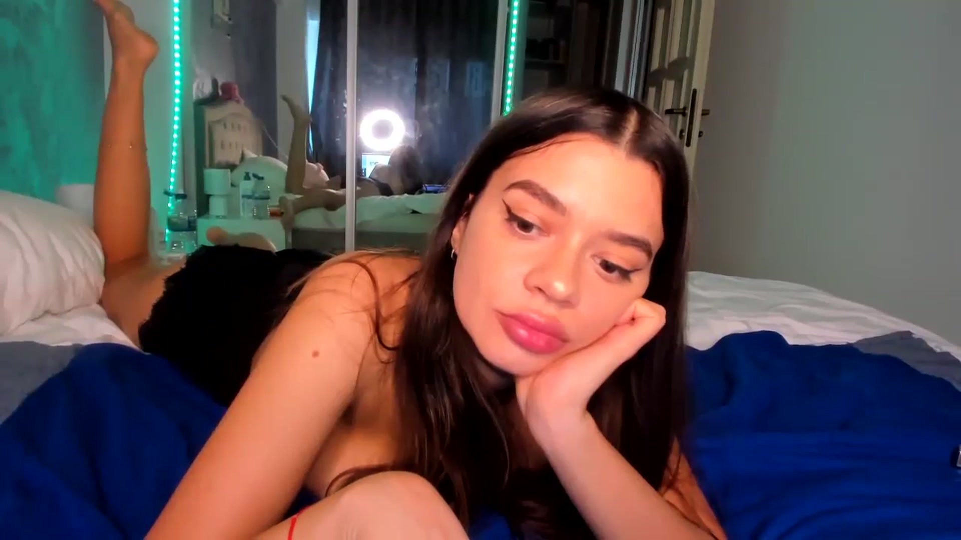 Gallery image thumbnail from Miss_Medyson's myfreecams stream on, 09/10/2024, 11:56 image 4 of 20