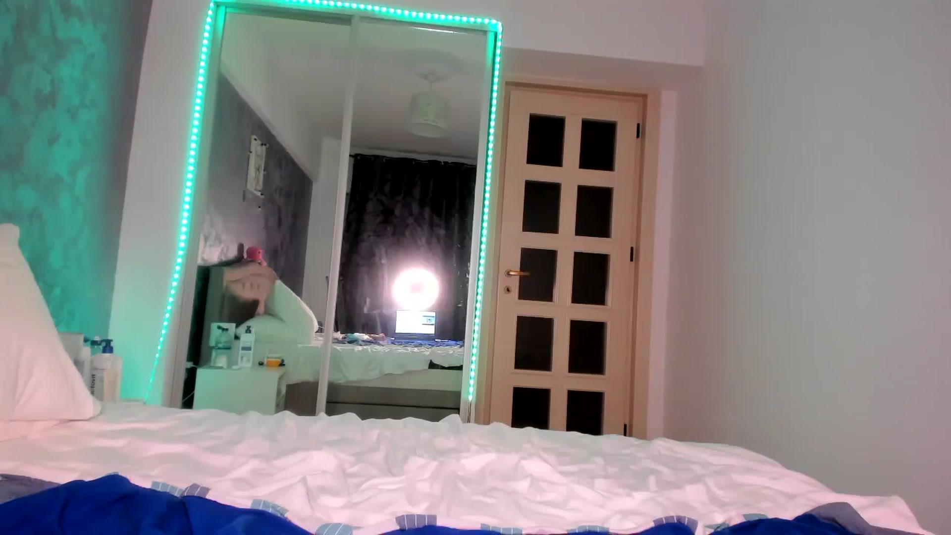 Gallery image thumbnail from Miss_Medyson's myfreecams stream on, 09/11/2024, 18:02 image 14 of 20