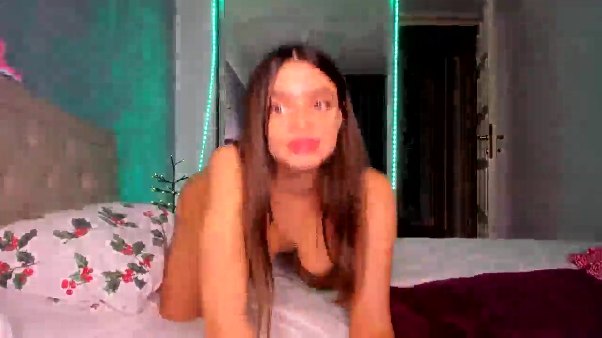 Gallery image thumbnail from Miss_Medyson's myfreecams stream on, 12/17/2024, 19:23 image 20 of 20