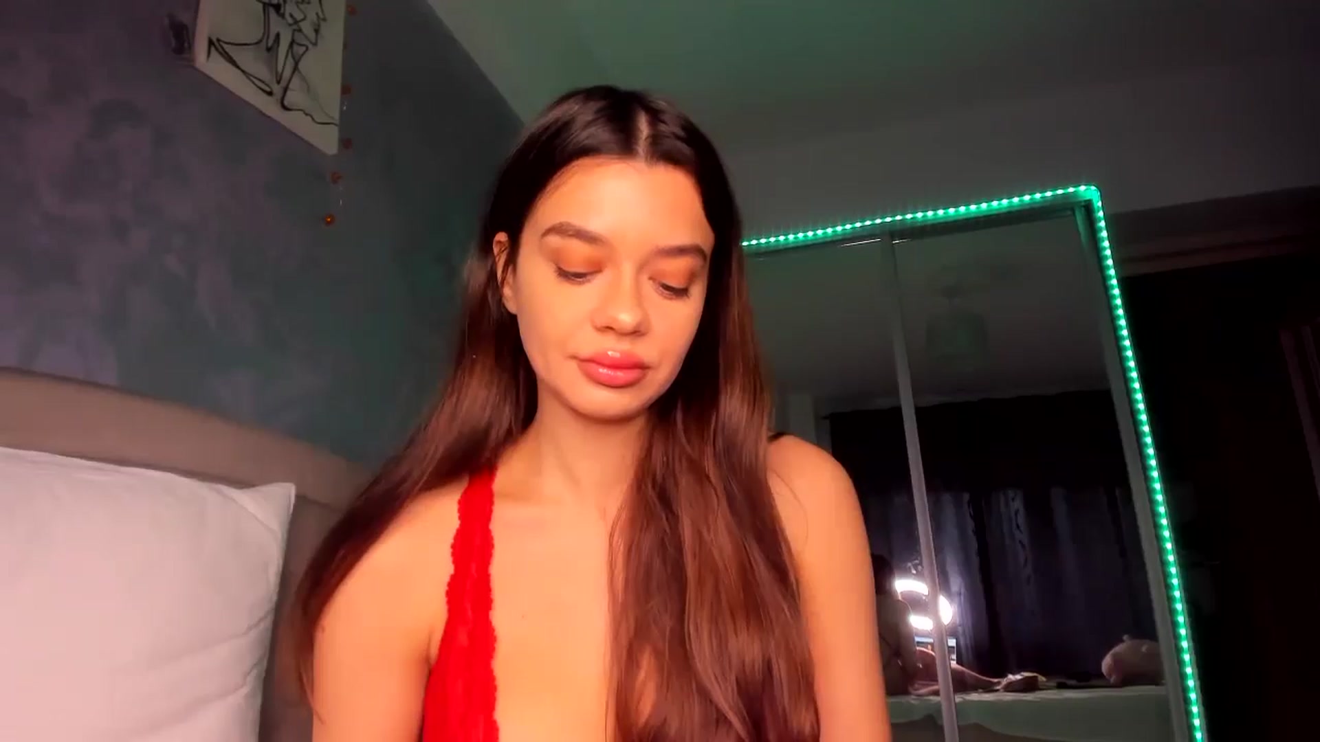 Gallery image thumbnail from Miss_Medyson's myfreecams stream on, 01/23/2025, 11:25 image 16 of 20