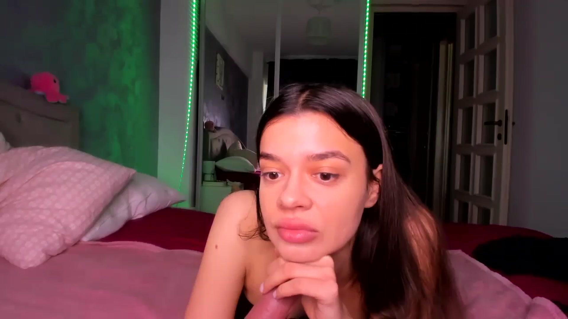 Gallery image thumbnail from Miss_Medyson's myfreecams stream on, 05/02/2025, 12:30 image 2 of 20