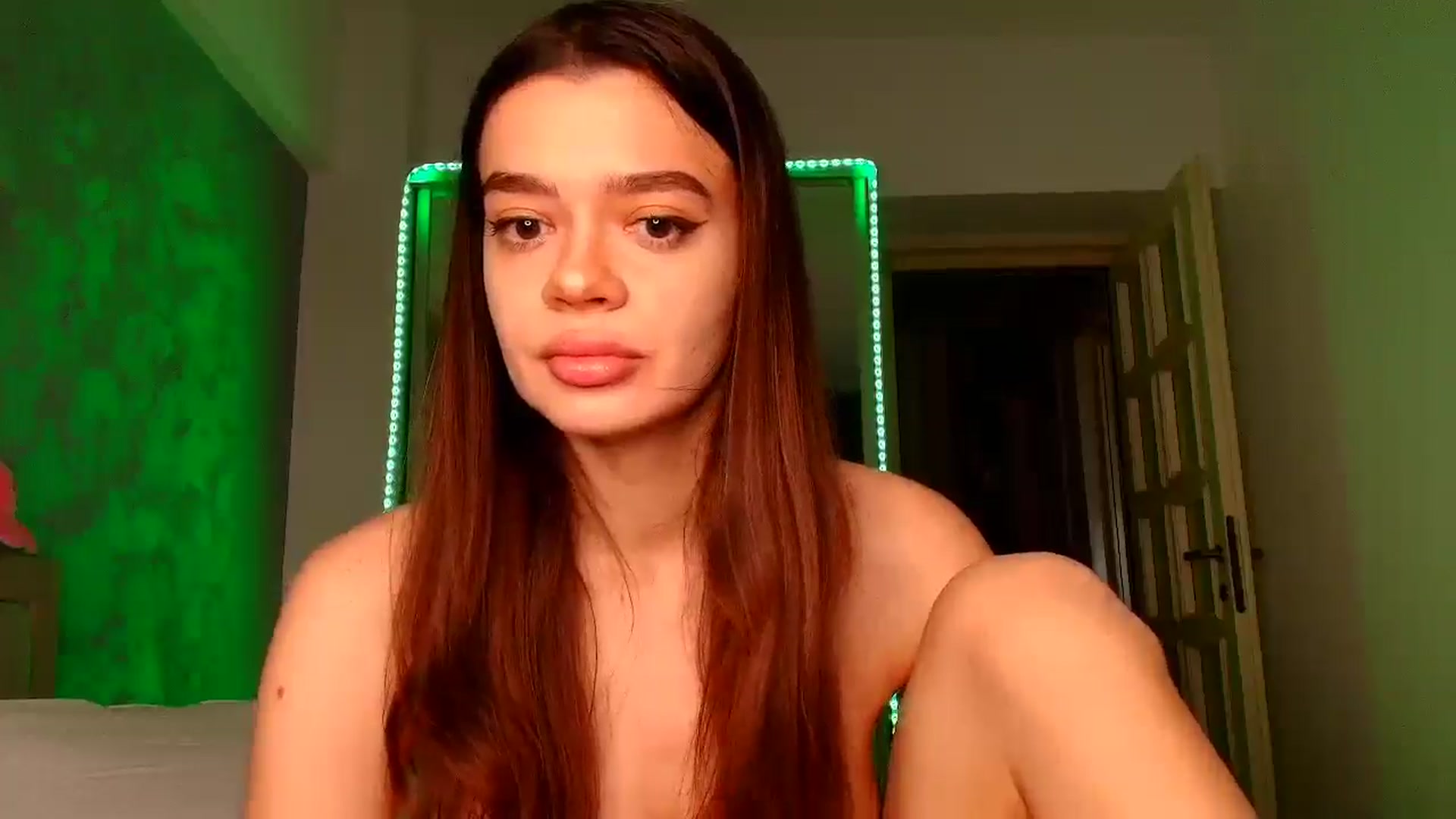 Gallery image thumbnail from Miss_Medyson's myfreecams stream on, 12/30/2025, 13:33 image 19 of 20